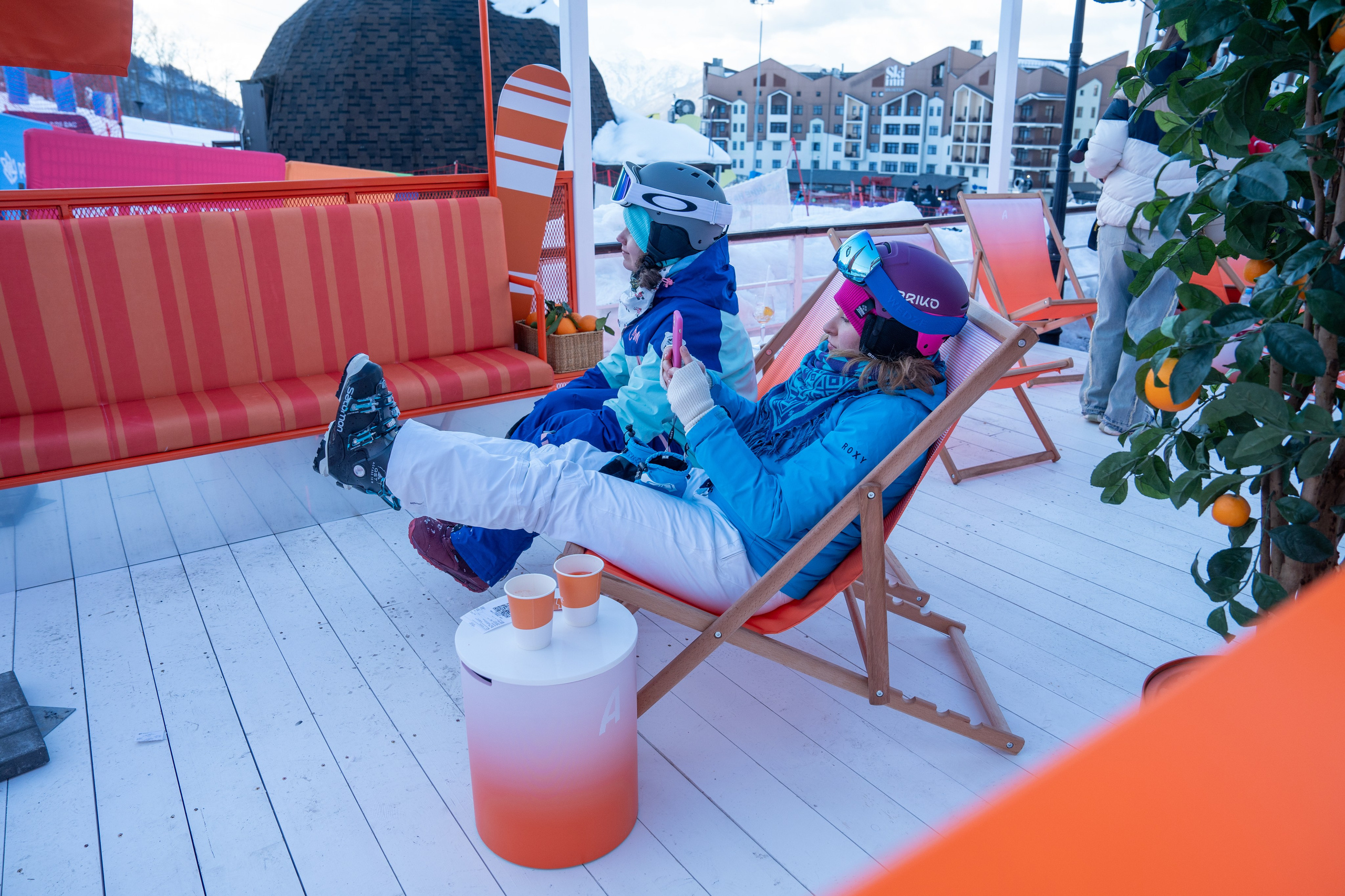 Фотоотчет партнерской интеграции Aperol Spritz на Роза Фест 2025. Репортажный фотограф в Красной Поляне и Сочи Павлюченко Екатерина