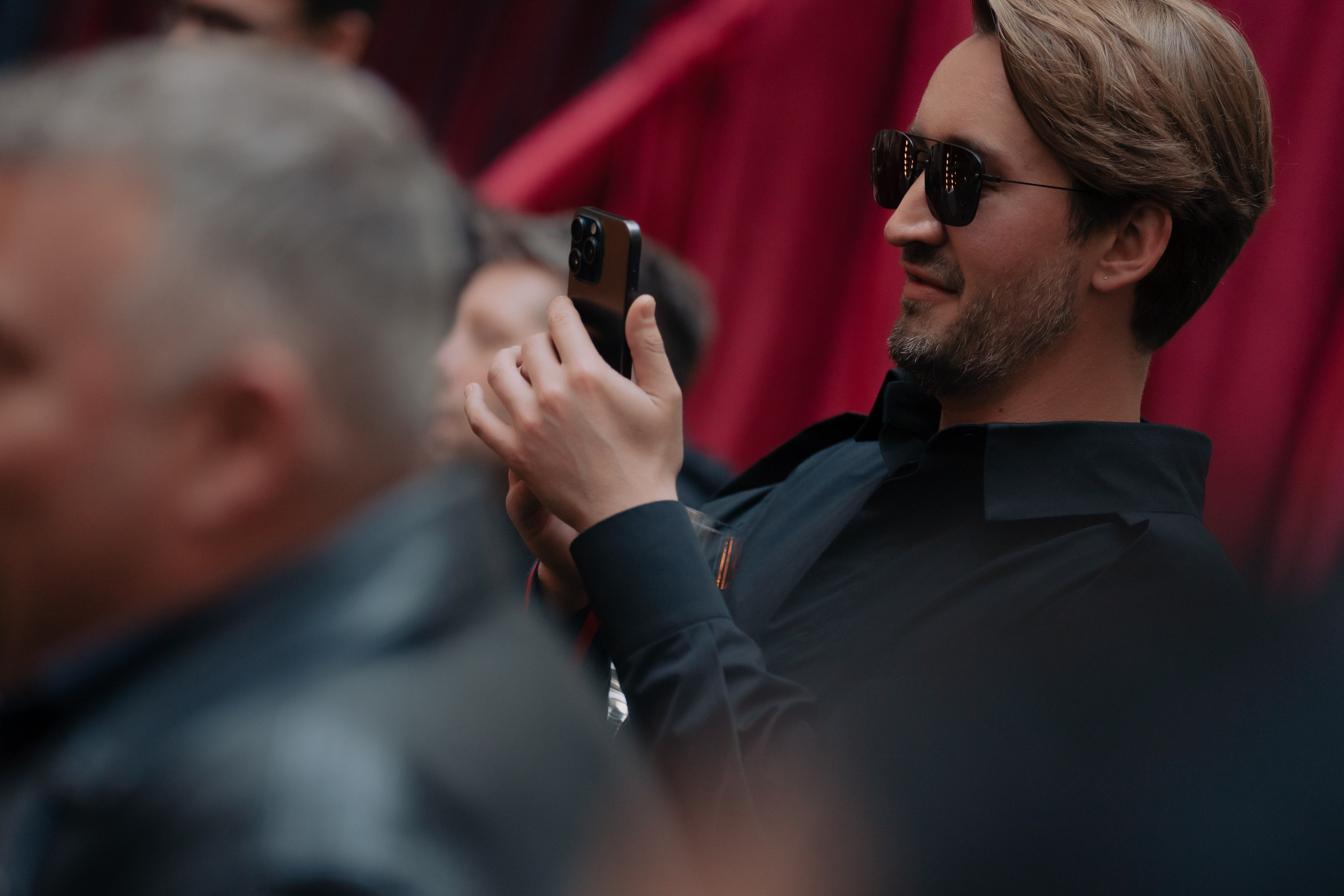 Адище города. Портретный и репортажный фотограф в Санкт-Петербурге Максим Пашков