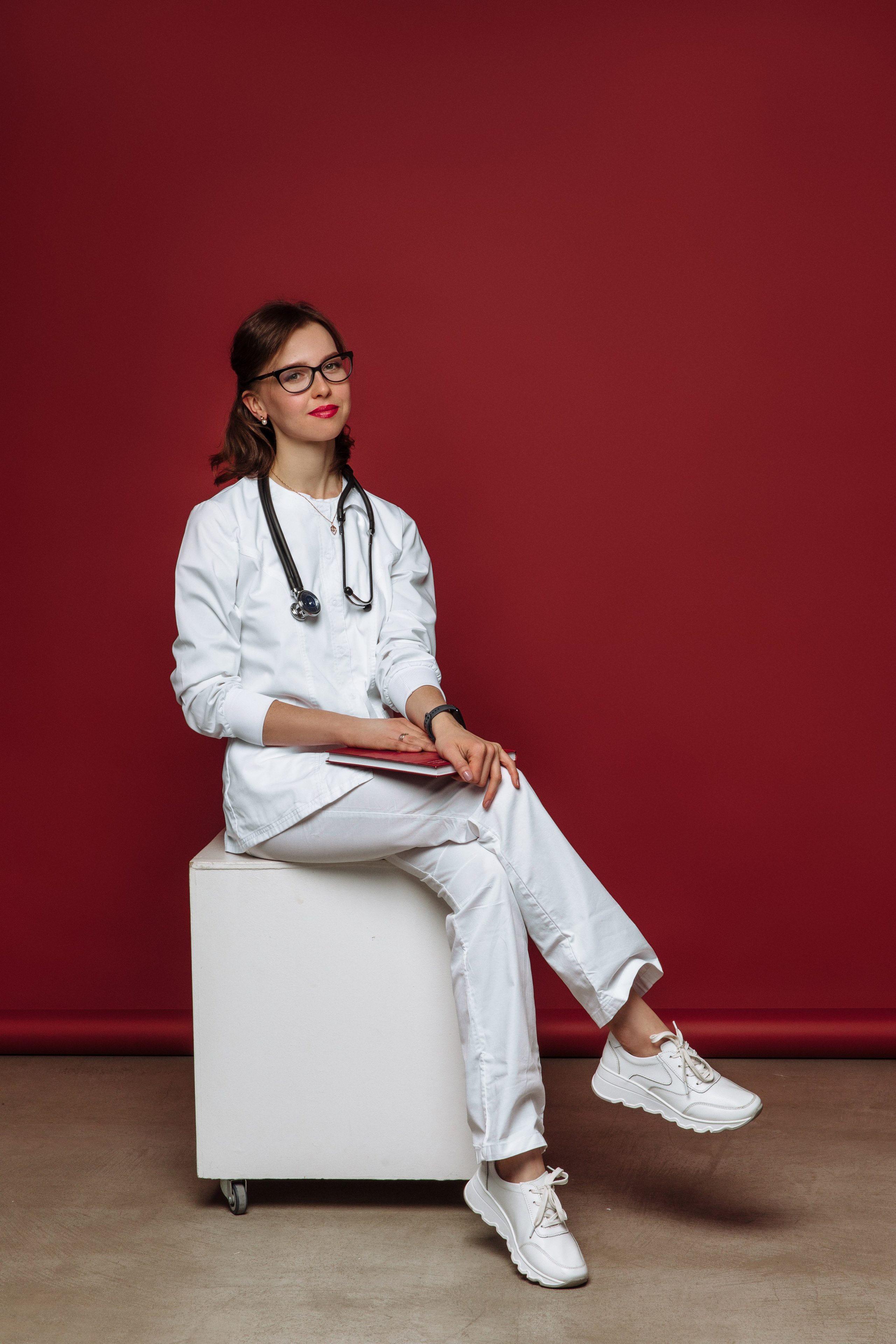 Контентная съемка для врача кардиолога. Фотограф г. Москва и Ярославль