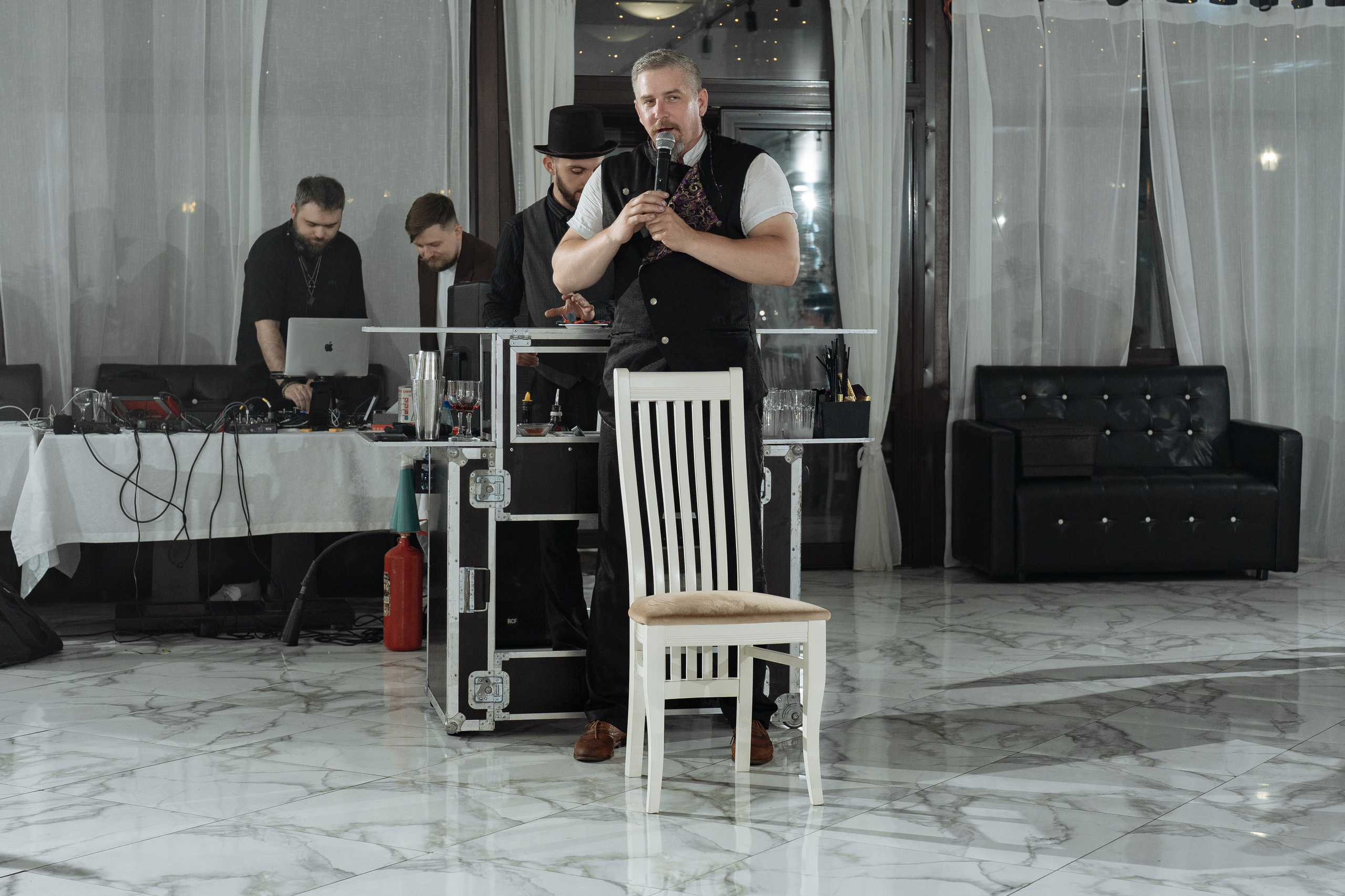 Александр и Анастасия