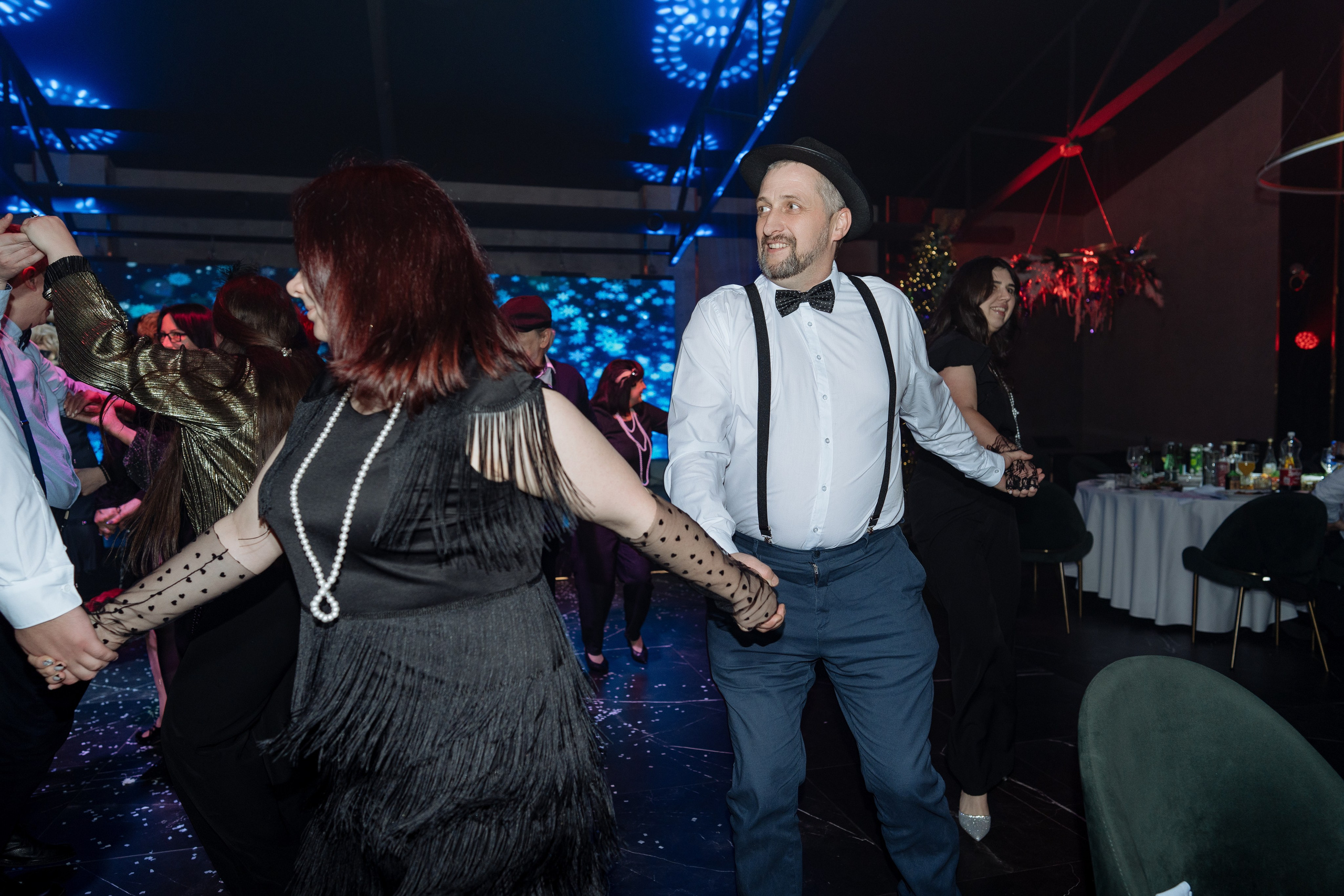 Альбион Тур