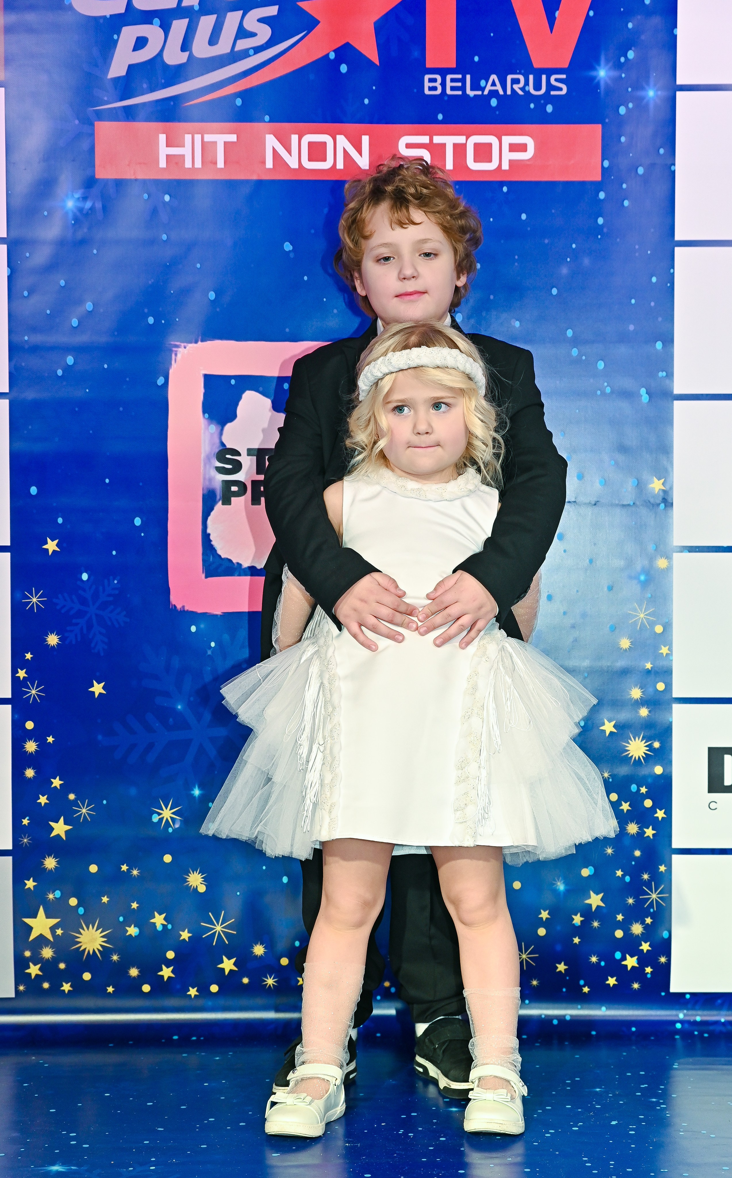 Большая новогодняя тусовка. Фотоуслуги, услуги фотографа, фотографирование важных событий