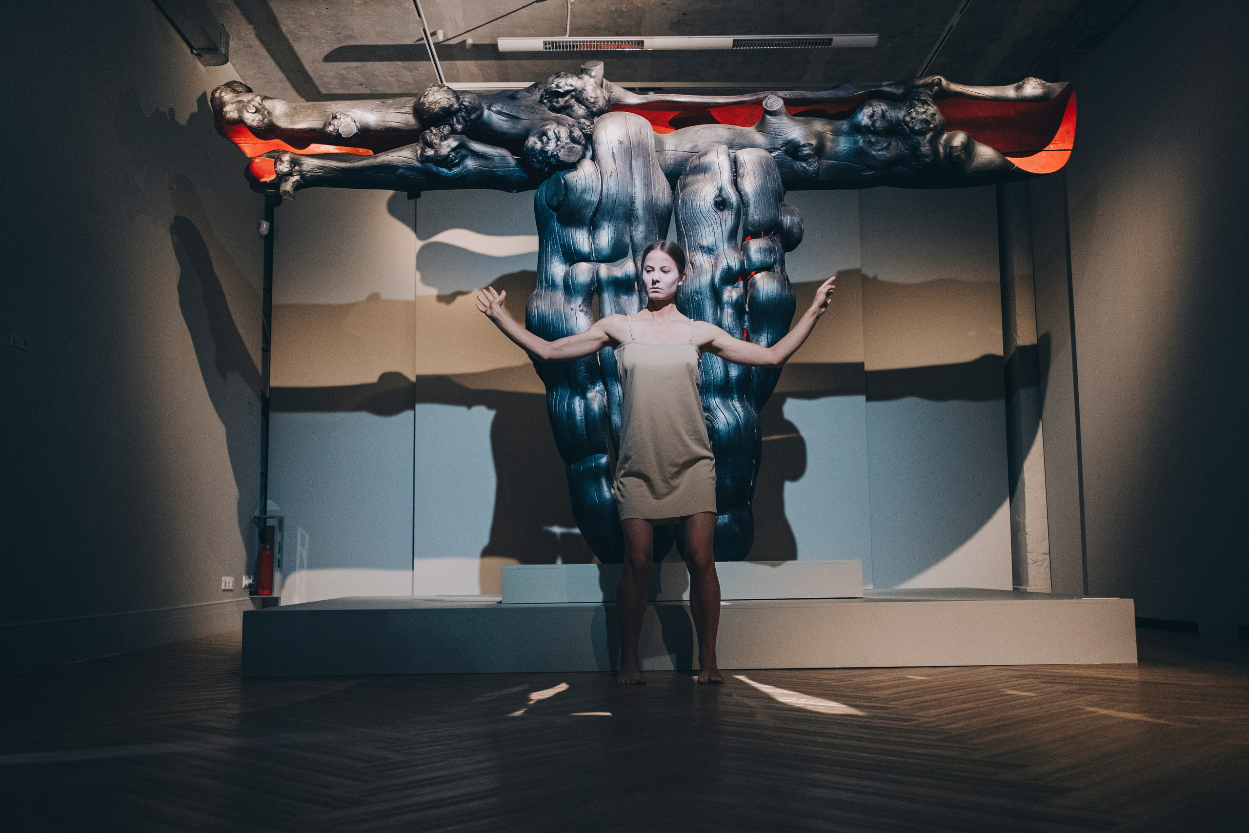 Перформанс в галерее. Фотограф в Иркутске Анна Мирошникова