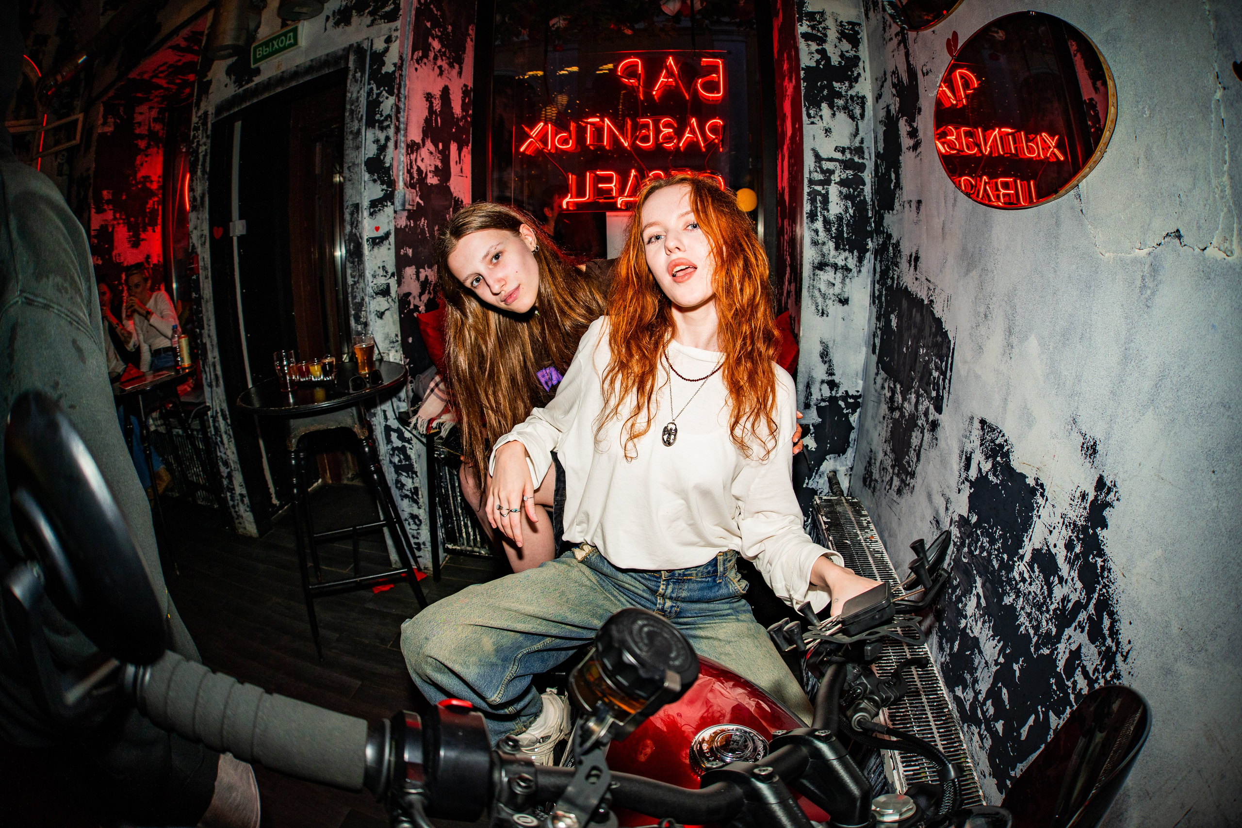 Панк-вечеринка в Баре разбитых сердец. Концертный и репортажный фотограф в Санкт-Петербурге Слава Пахомов