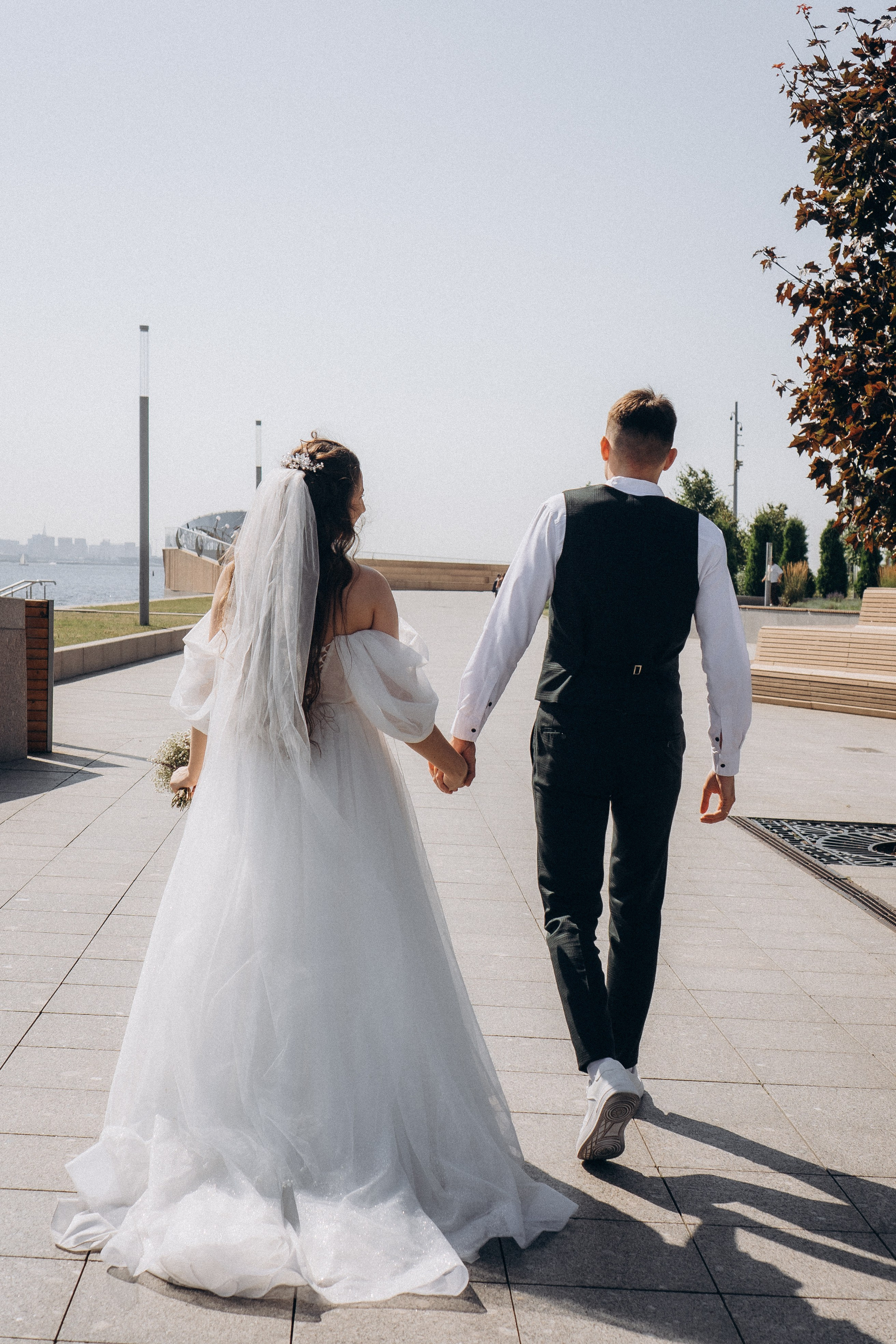 СВАДЕБНАЯ СЬЕМК В ПАРКЕ 300-ЛЕТИЯ. Профессиональный фотограф, Санкт-Петербург — Виктория Богомолова