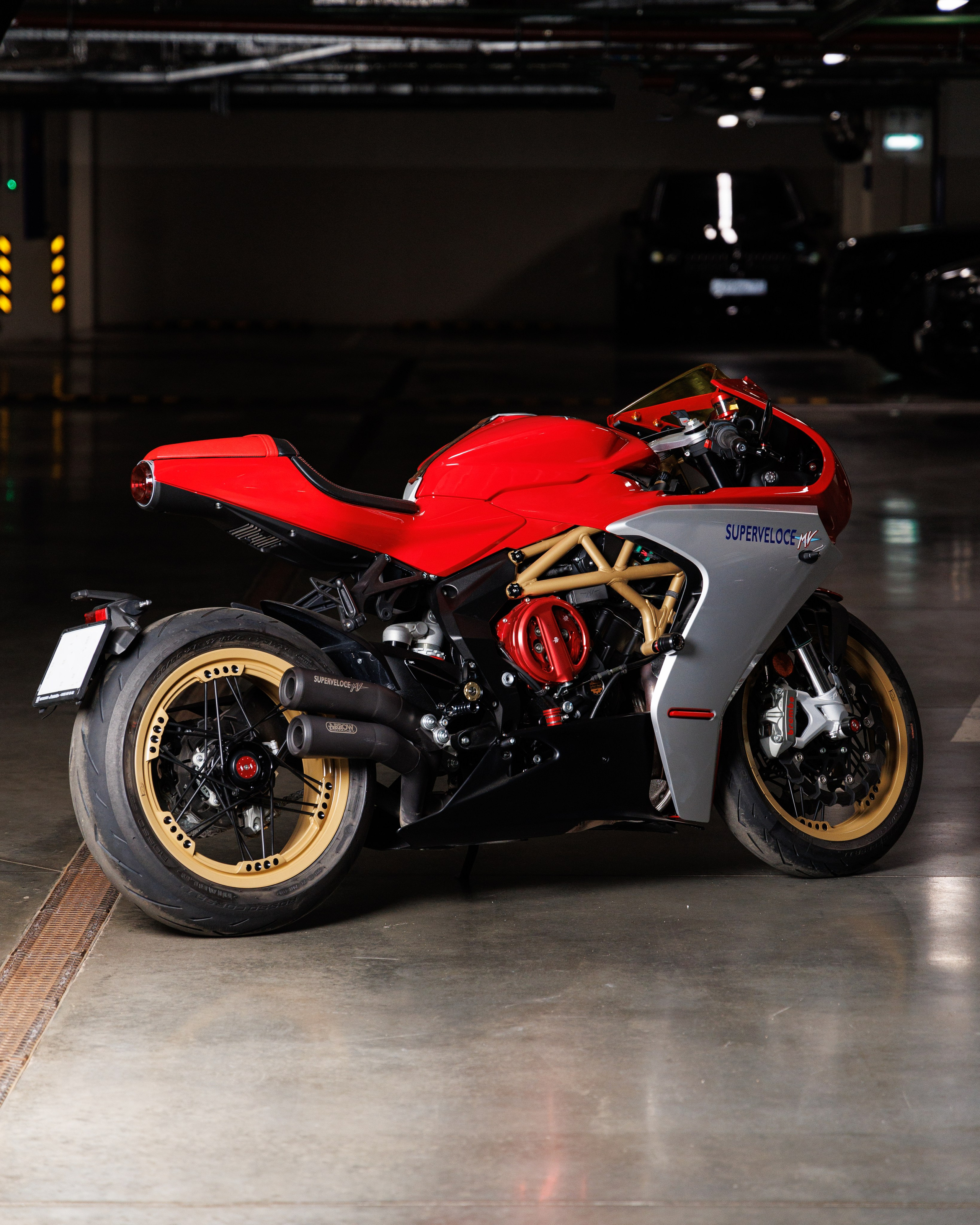 MV Agusta Superveloce. Продюсер Оператор Фотограф Москва | borisprophoto