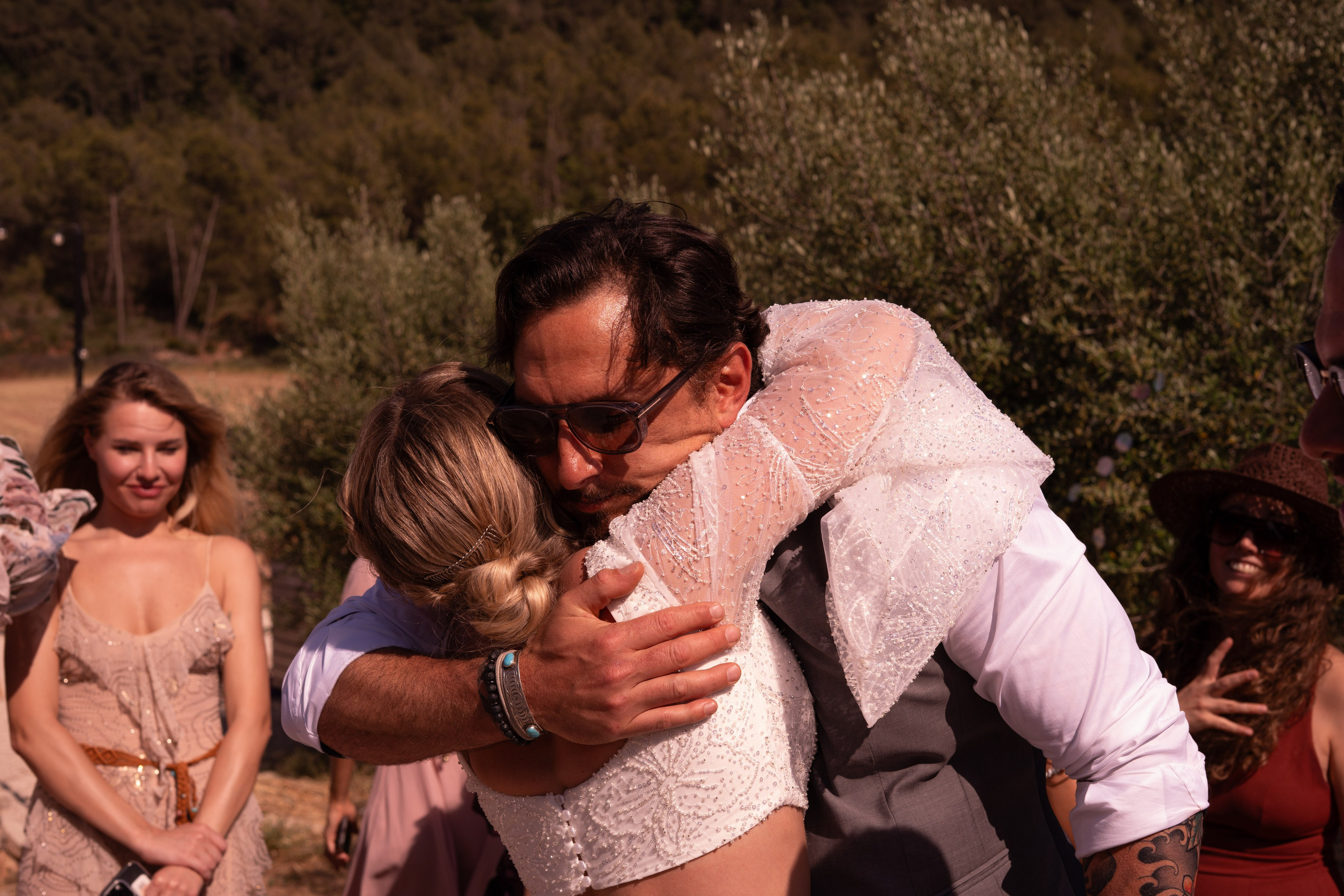 Stasy and Roberto. Wedding Photographer in Barcelona and Medellin