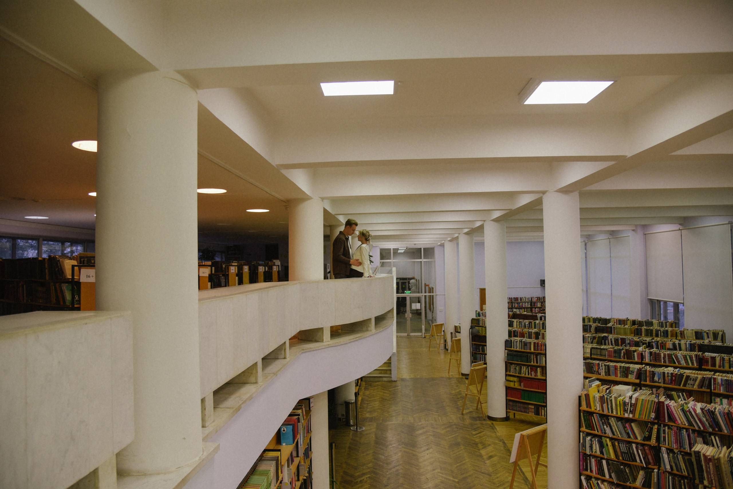 Библиотека ЗИЛ Роман и Виолетта. Фотограф Лола Волна, город Москва