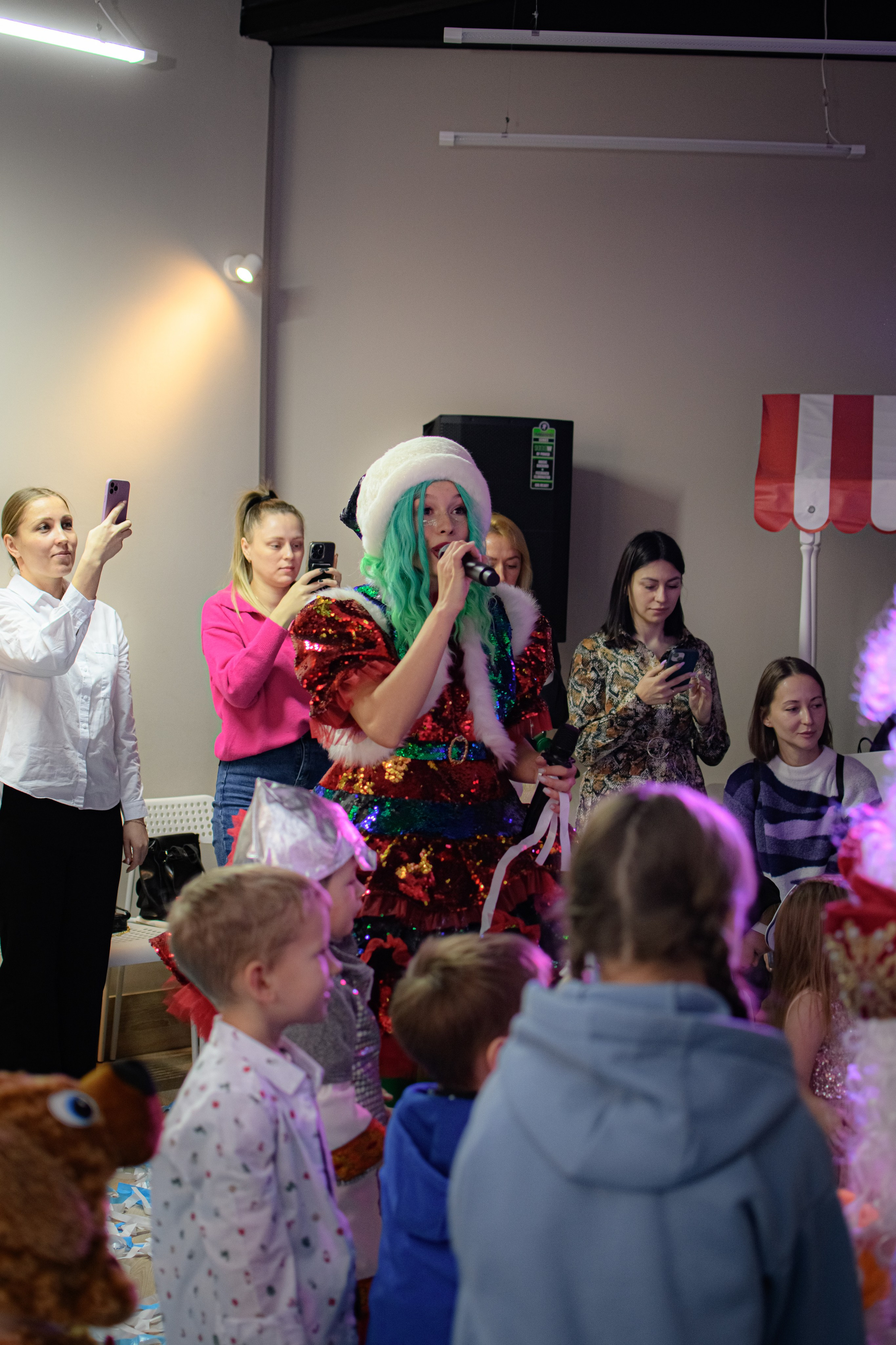 HAPPY NEW YEAR. Photokarish