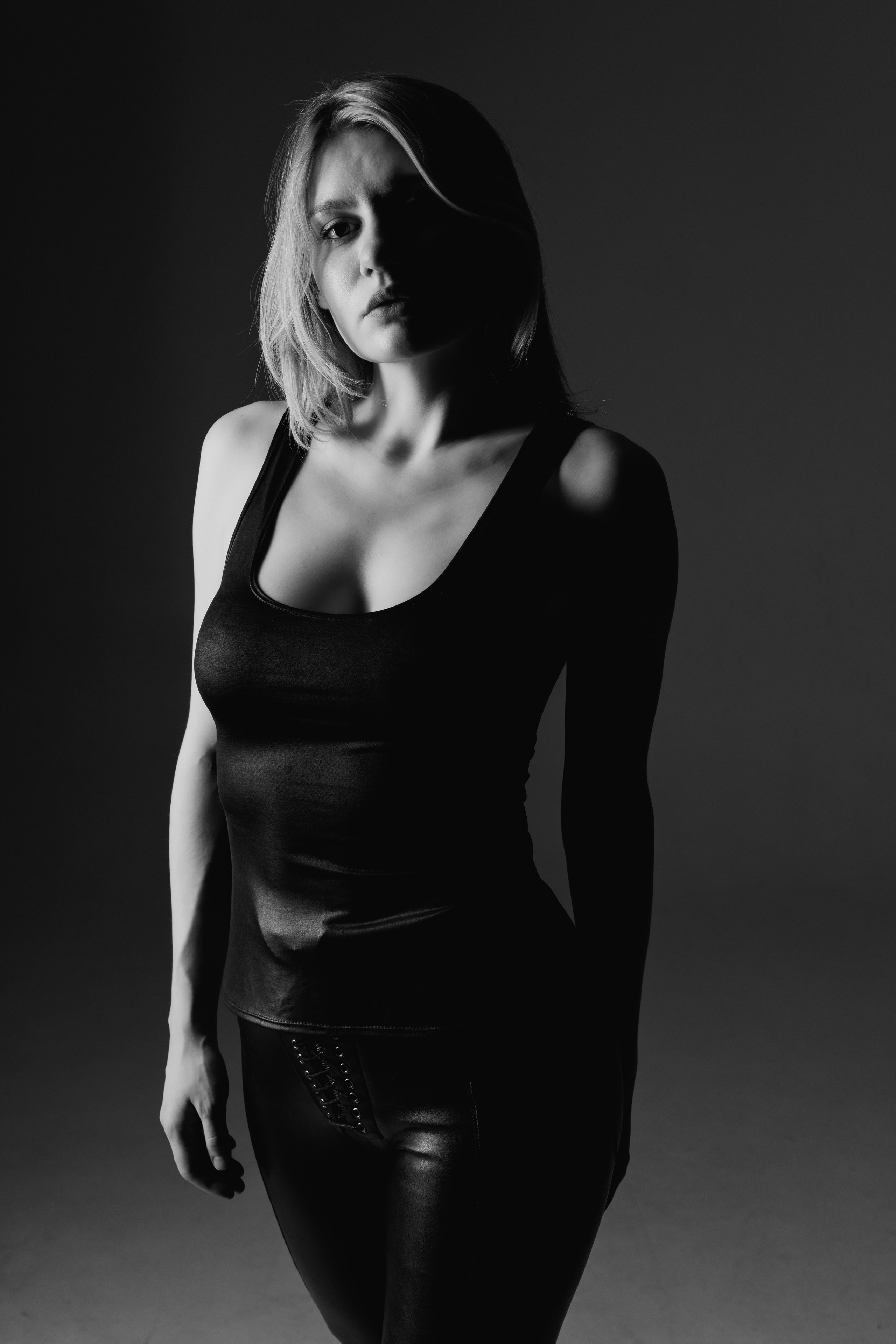 Сандра. Виктория Саханкова — портретный и семейный фотограф в Москве