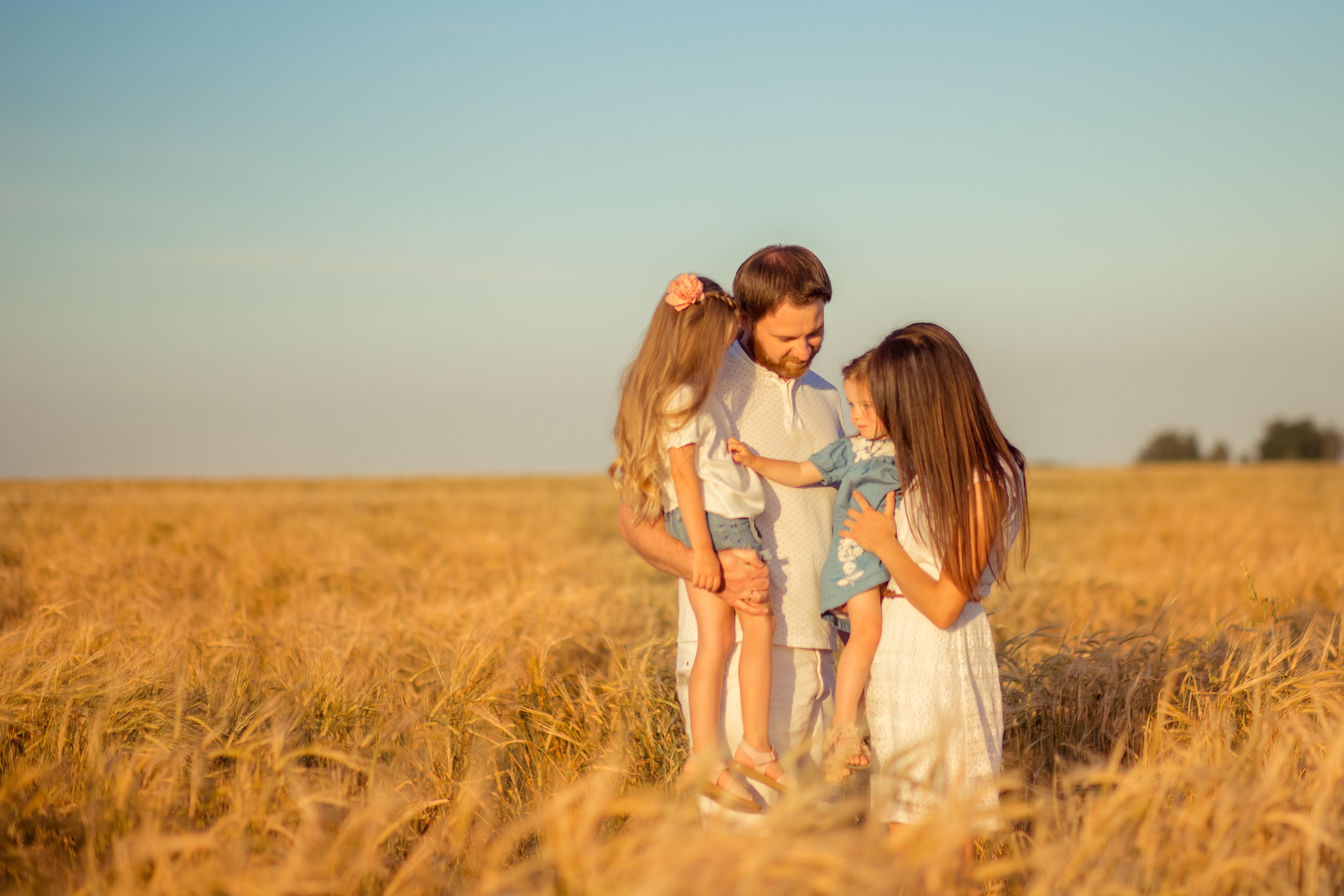 Наташа и её семья
