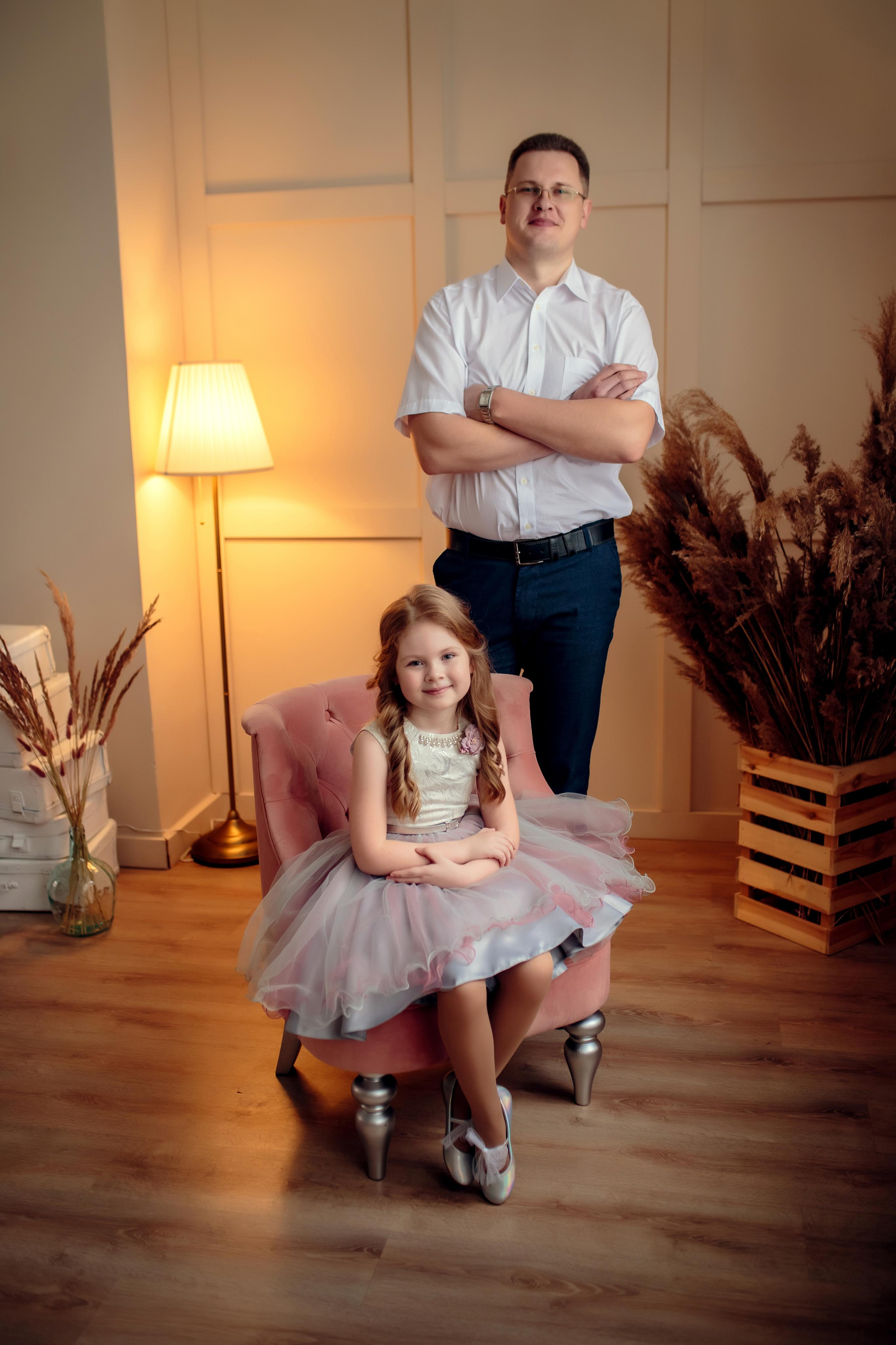 Маша и её семья