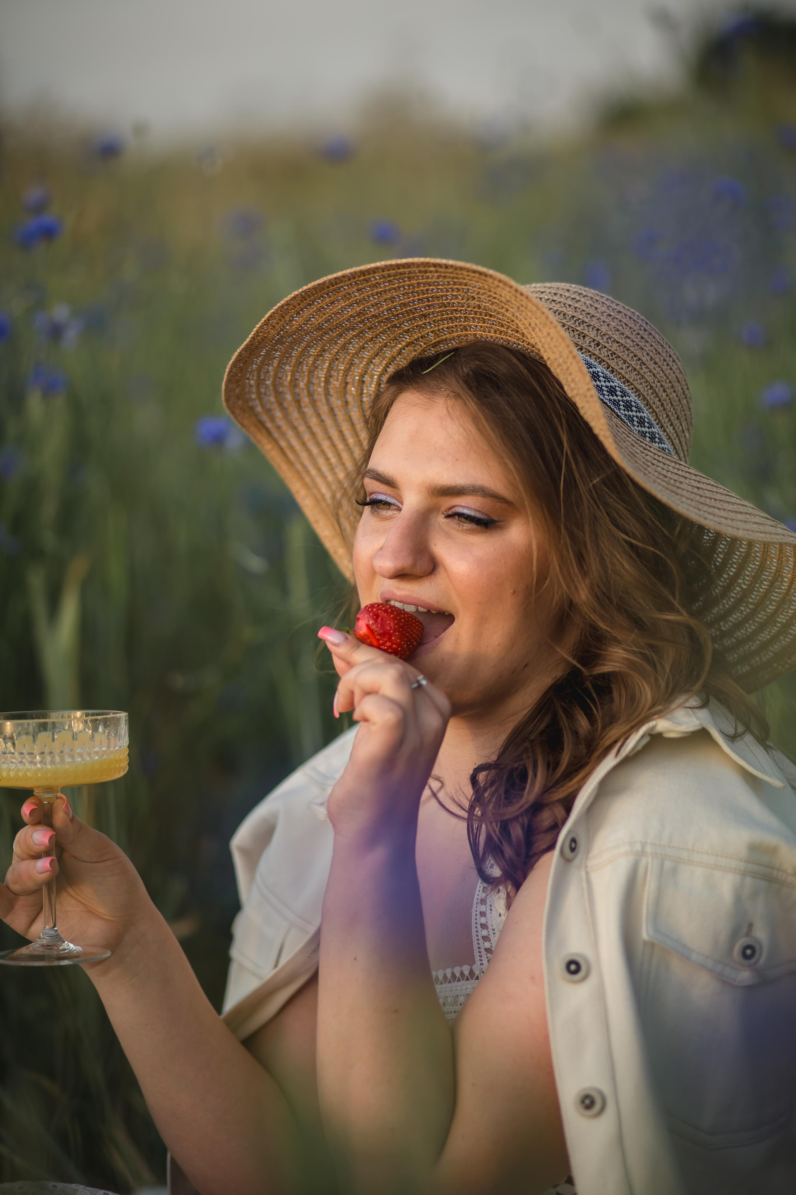 Лера в васильках