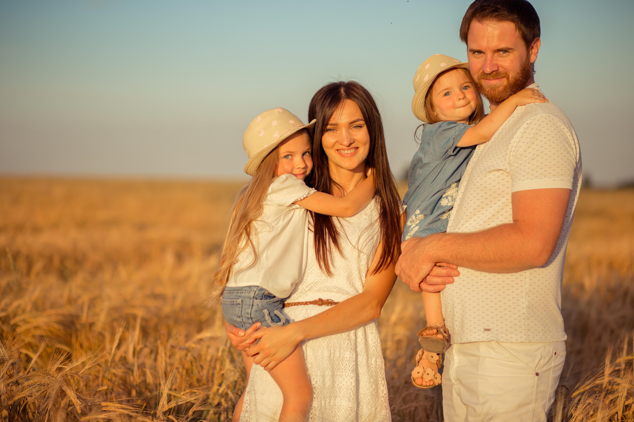 Наташа и её семья