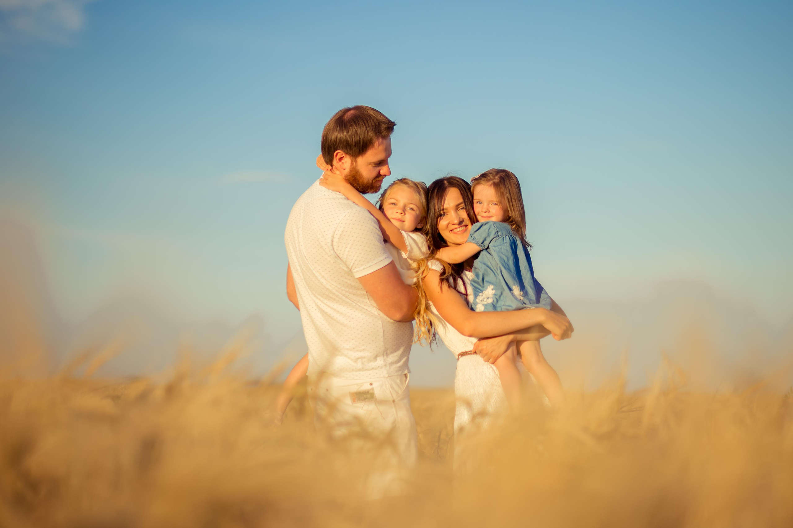 Наташа и её семья