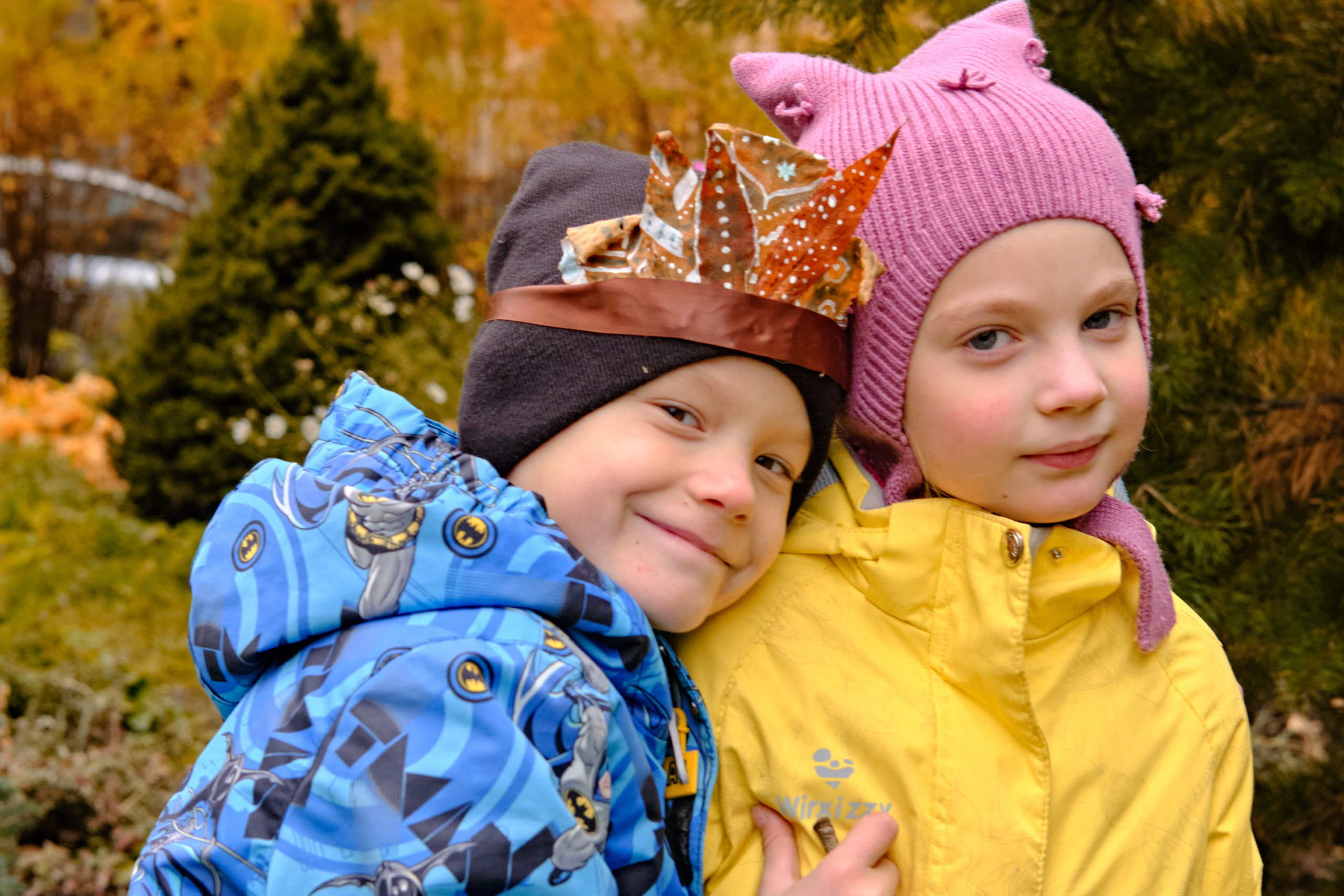 Забронировать услугу «Выпускной альбом» у фотографа Кати Вербицкой. К-КАДР — выпускные альбомы для детского сада, семейные фотографии, предметная и модельная съемка в СПб