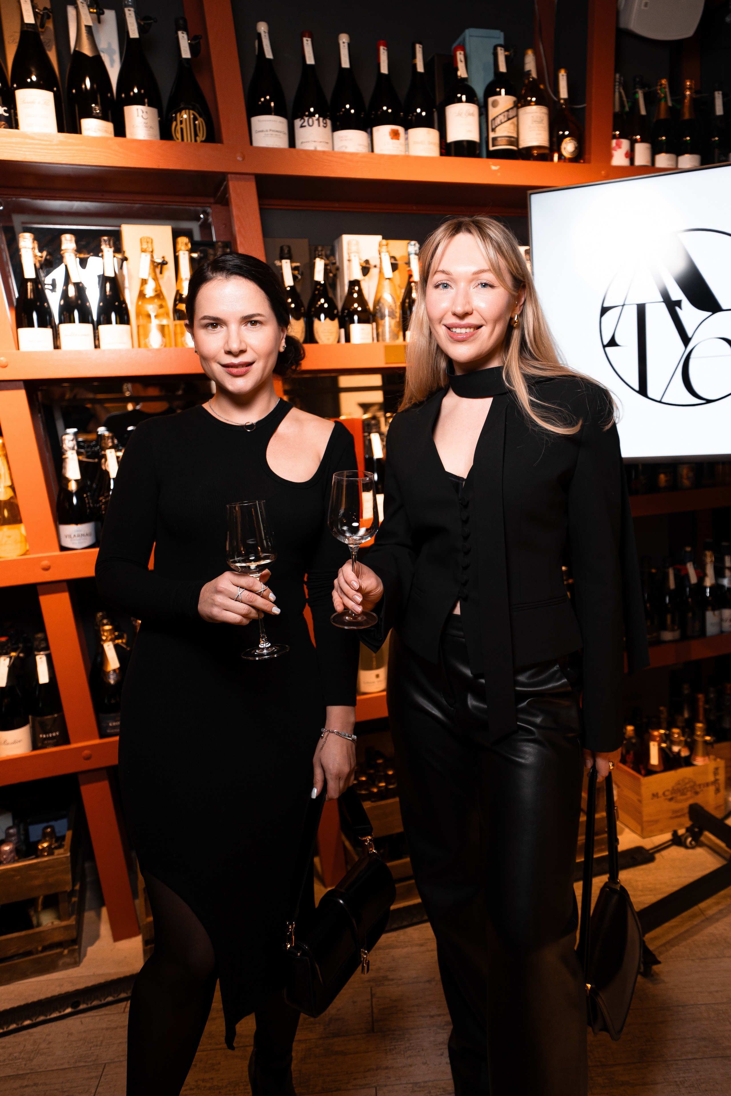 ЭНОТЕКА — 13 ЛЕТ. СВОИ. ФОТООТЧЕТЫ-СОБЫТИЯ-МЕСТА