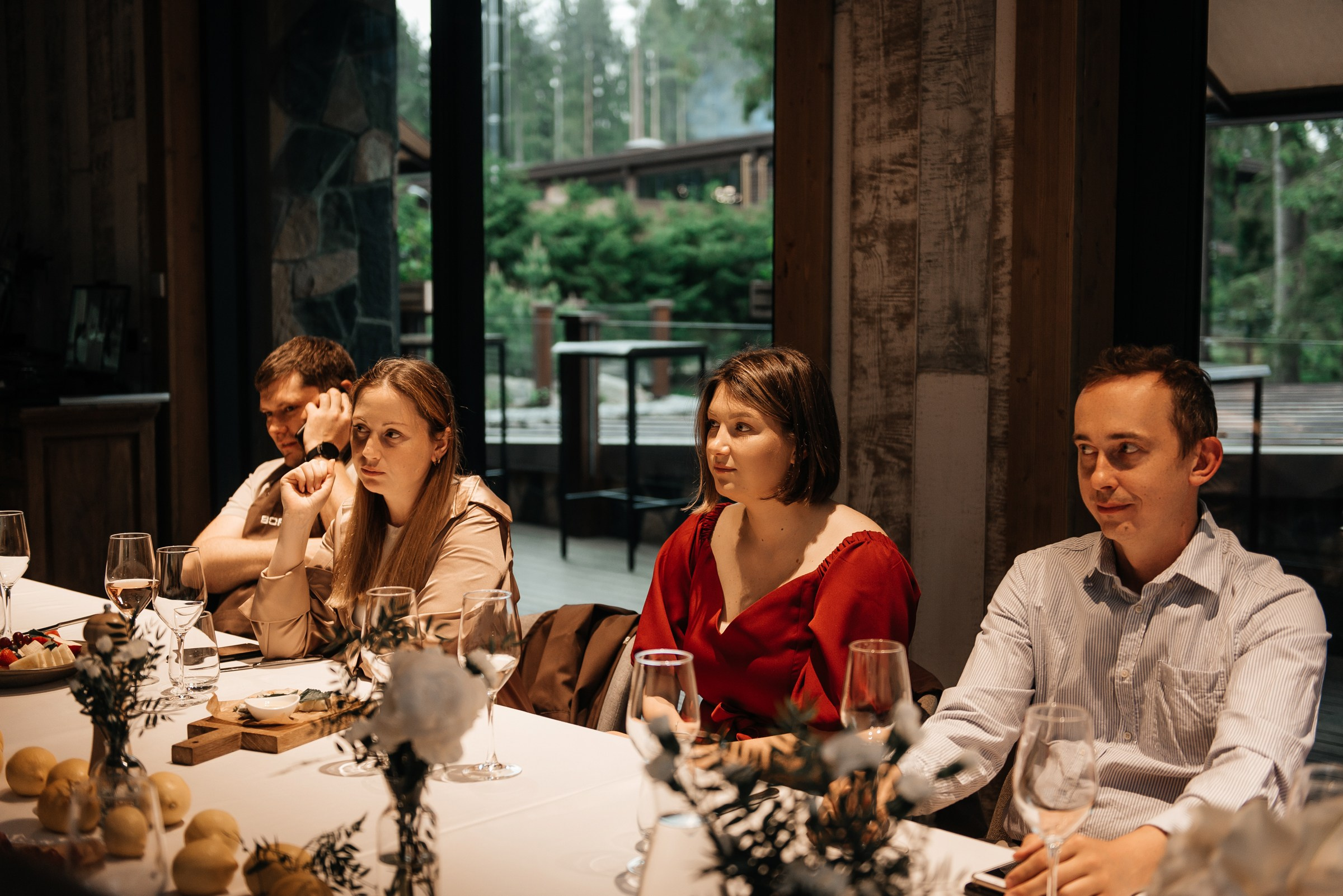 свадебный ужин в ресторане Чаща в Охта парке