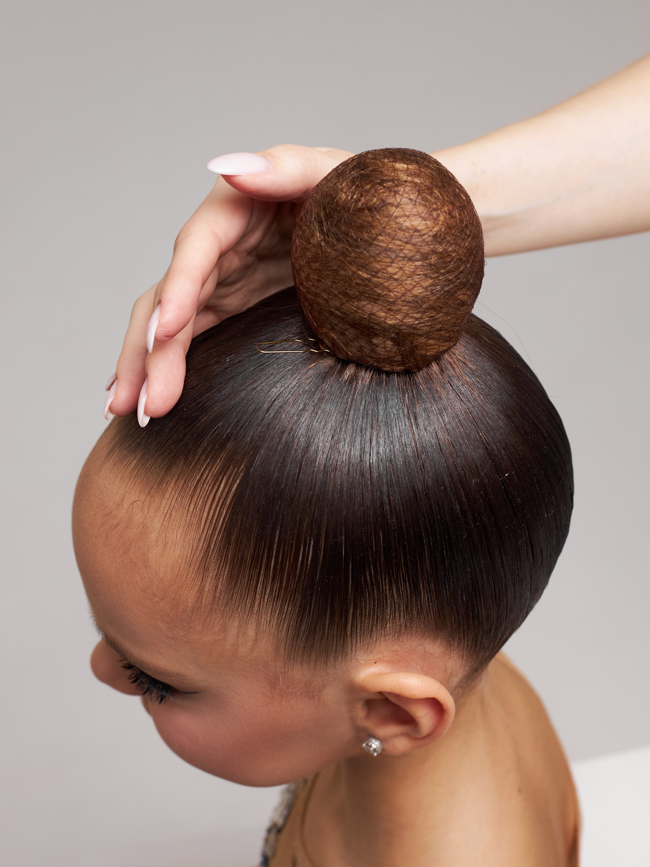 Фотосъемка украшений для волос Екатеринбург Wildberries ВБ Ozon Озон предметная съемка Екб заказать цена фотосъемка товара WB аксессуары. Фотограф Екатеринбург Анастасия Жерновская | Маркетплейсы и нейрофото