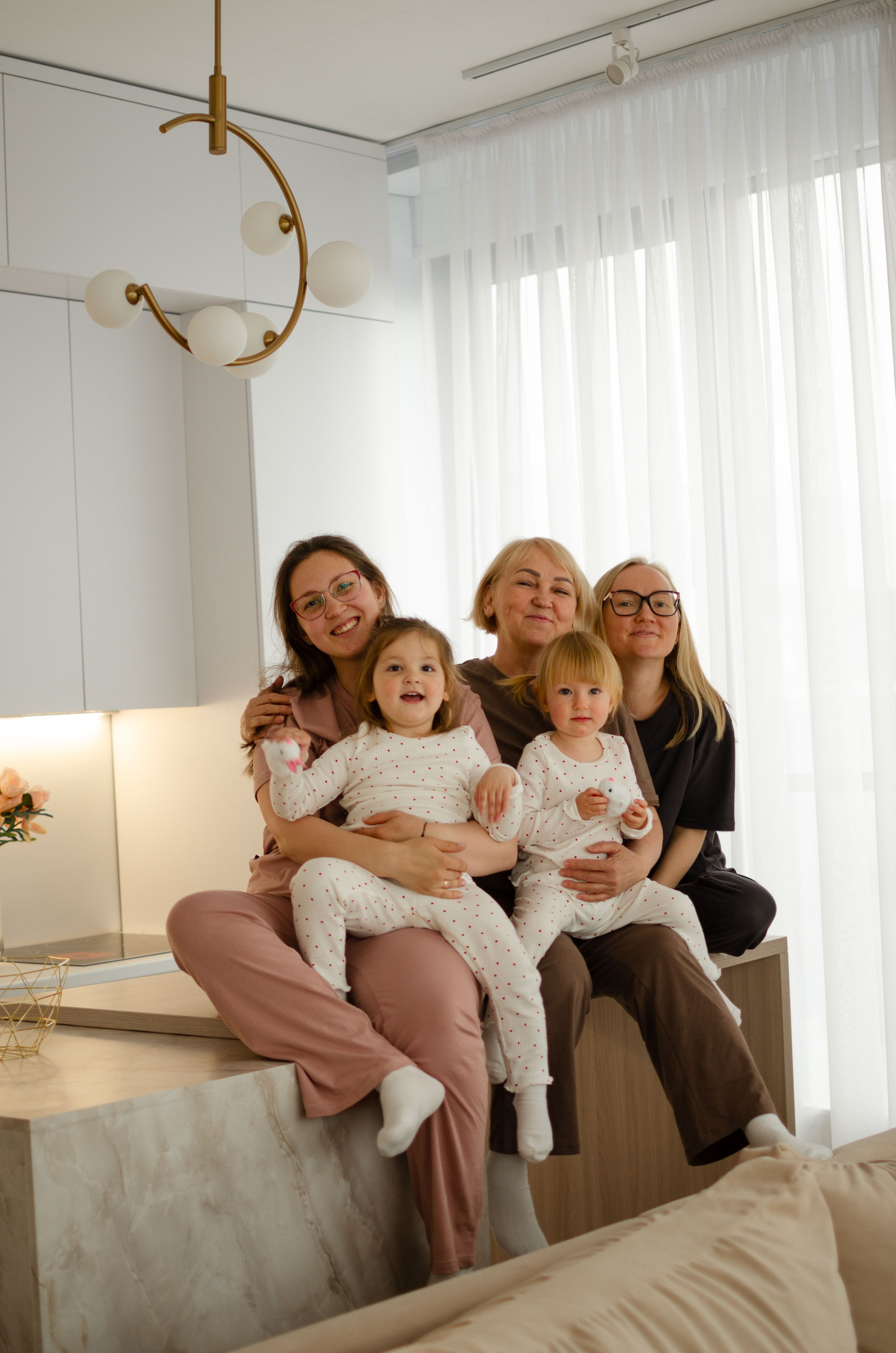 Настя, Мэриан, Яна, Элиза & Лия. Женский и предметный фотограф в Уфе Анастасия Настоечка