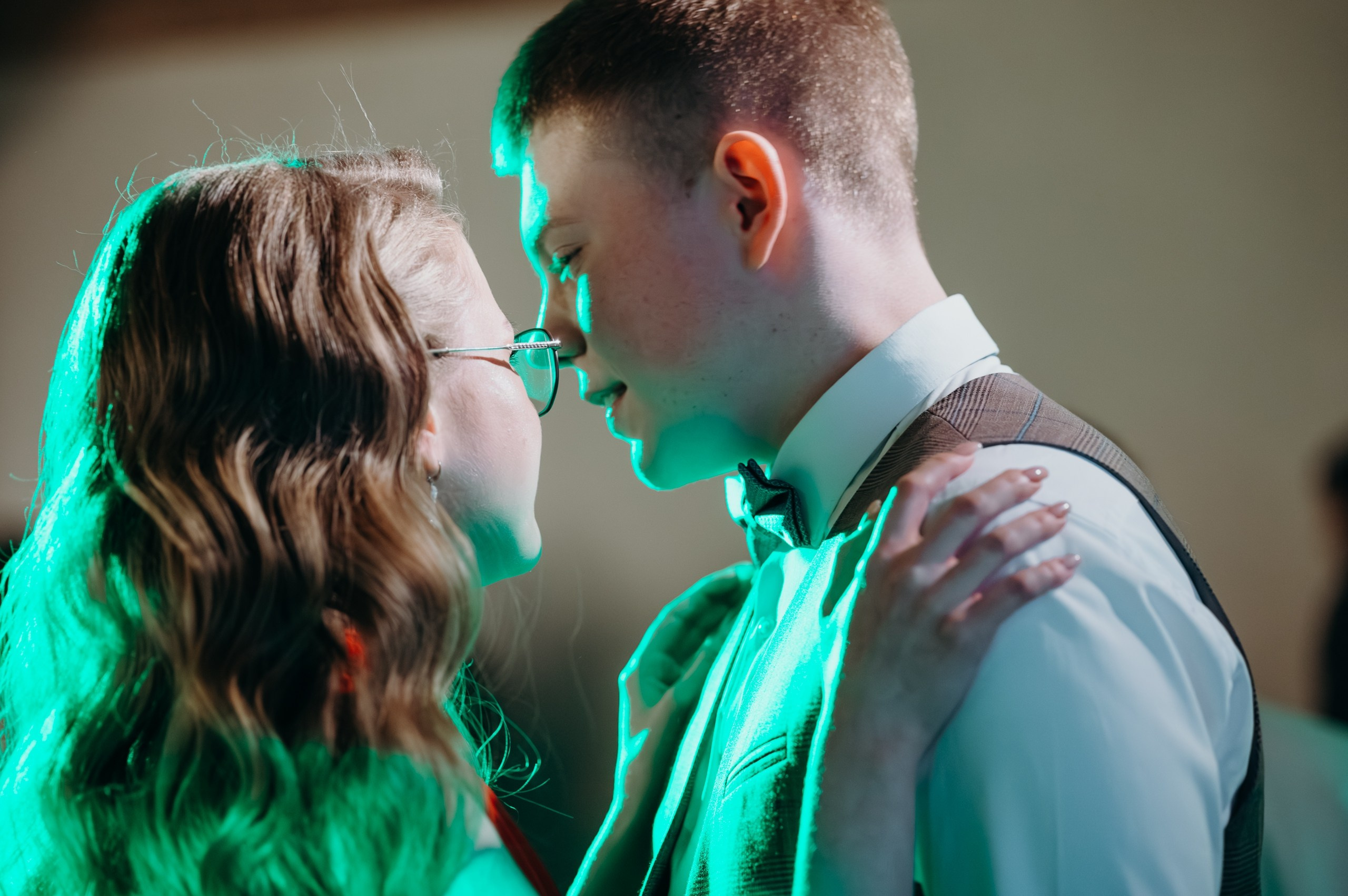 Свадьба Елены и Николая. Репортажный фотограф в Кирове Александр Лутошкин