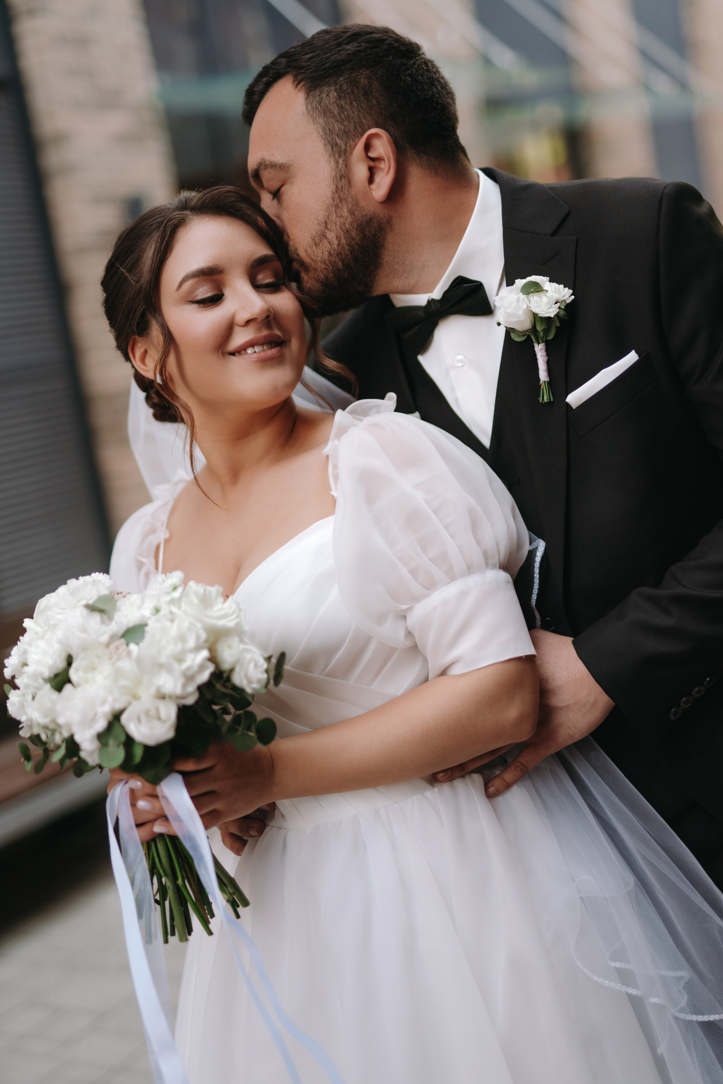 Свадебная фотосессия Радика и Дианы — Уфа, Nesterov Plaza, ЖК Империал, Президент Отель, шатёр М5