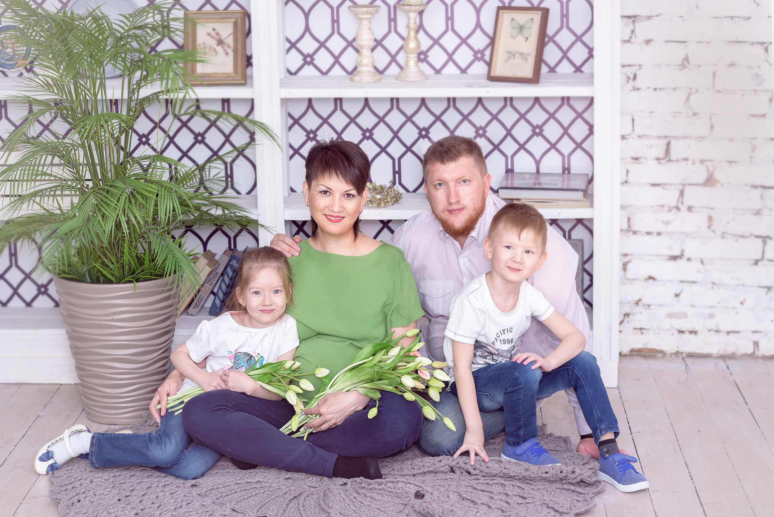 Семейный портрет. Фотограф в Алматы Новгородская Мария