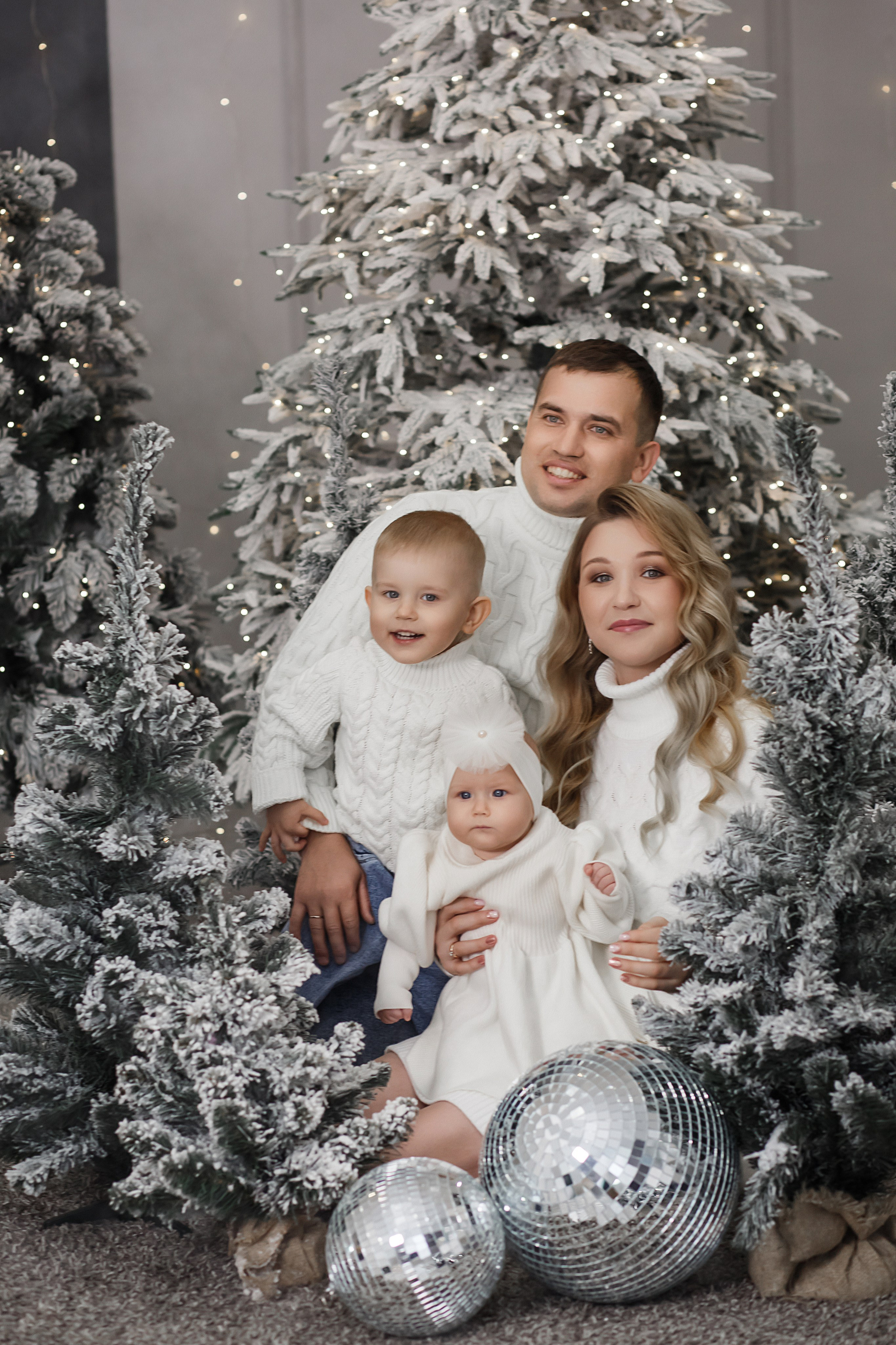Новый год в студии. Свадебный, семейный и детский фотограф Набережные Челны