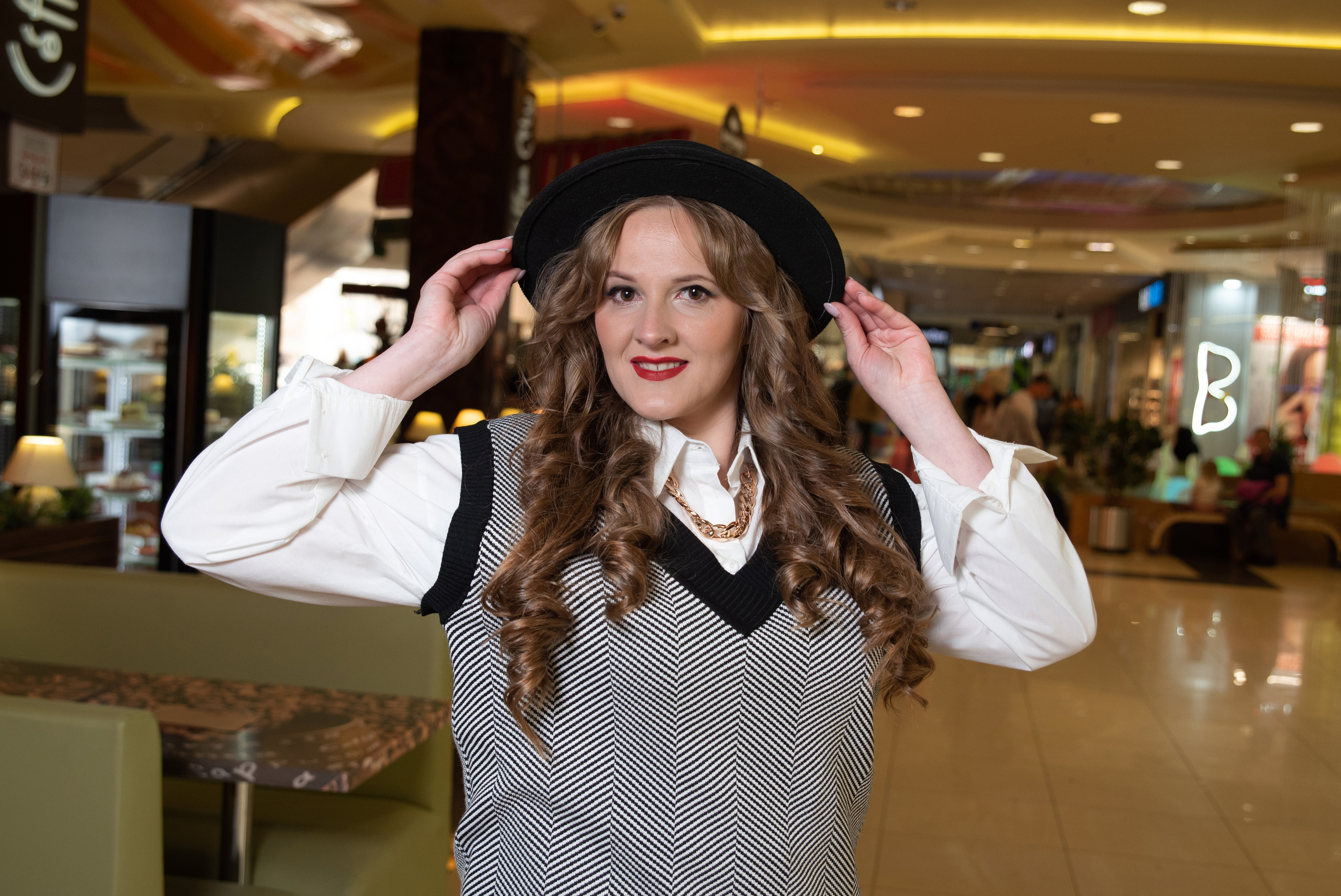 Модный показ участниц проекта Super Woman в ТЦ City Mall. Фотограф новорожденных Новокузнецк Анастасия Волгова