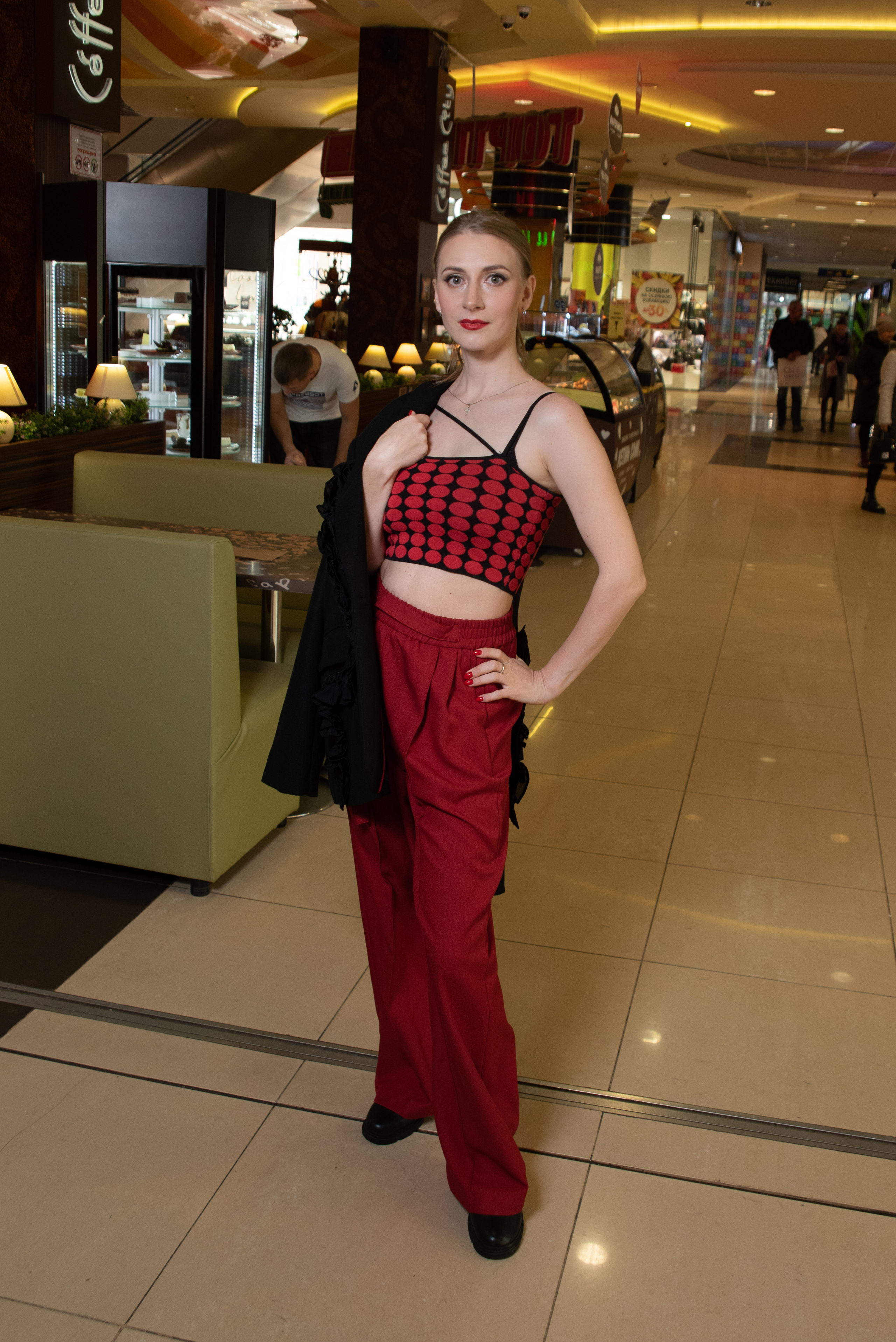 Модный показ участниц проекта Super Woman в ТЦ City Mall. Фотограф новорожденных Новокузнецк Анастасия Волгова