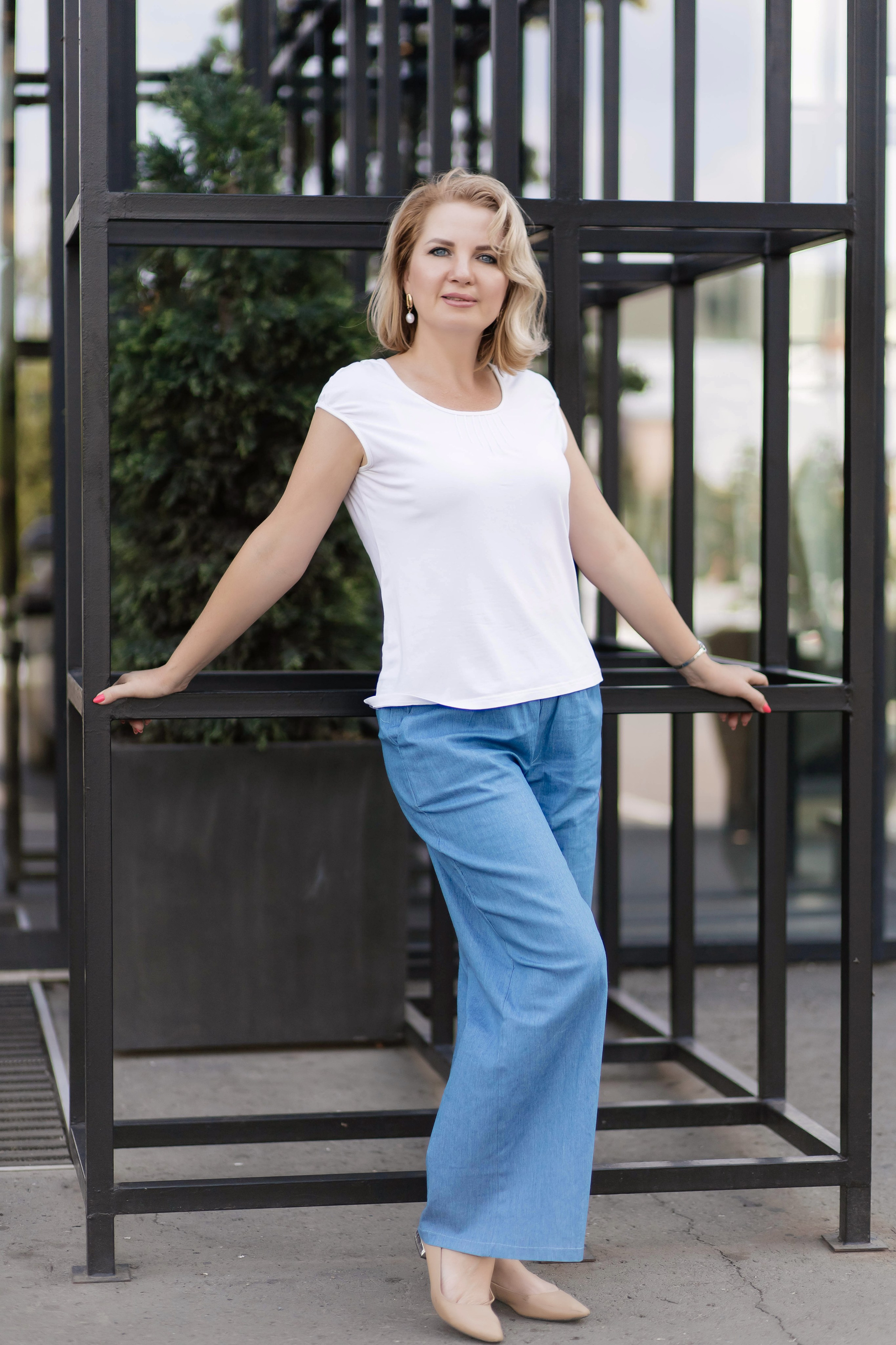 Елена прогулочная съемка. Женский фотограф в Оренбурге Ирина Заводчикова