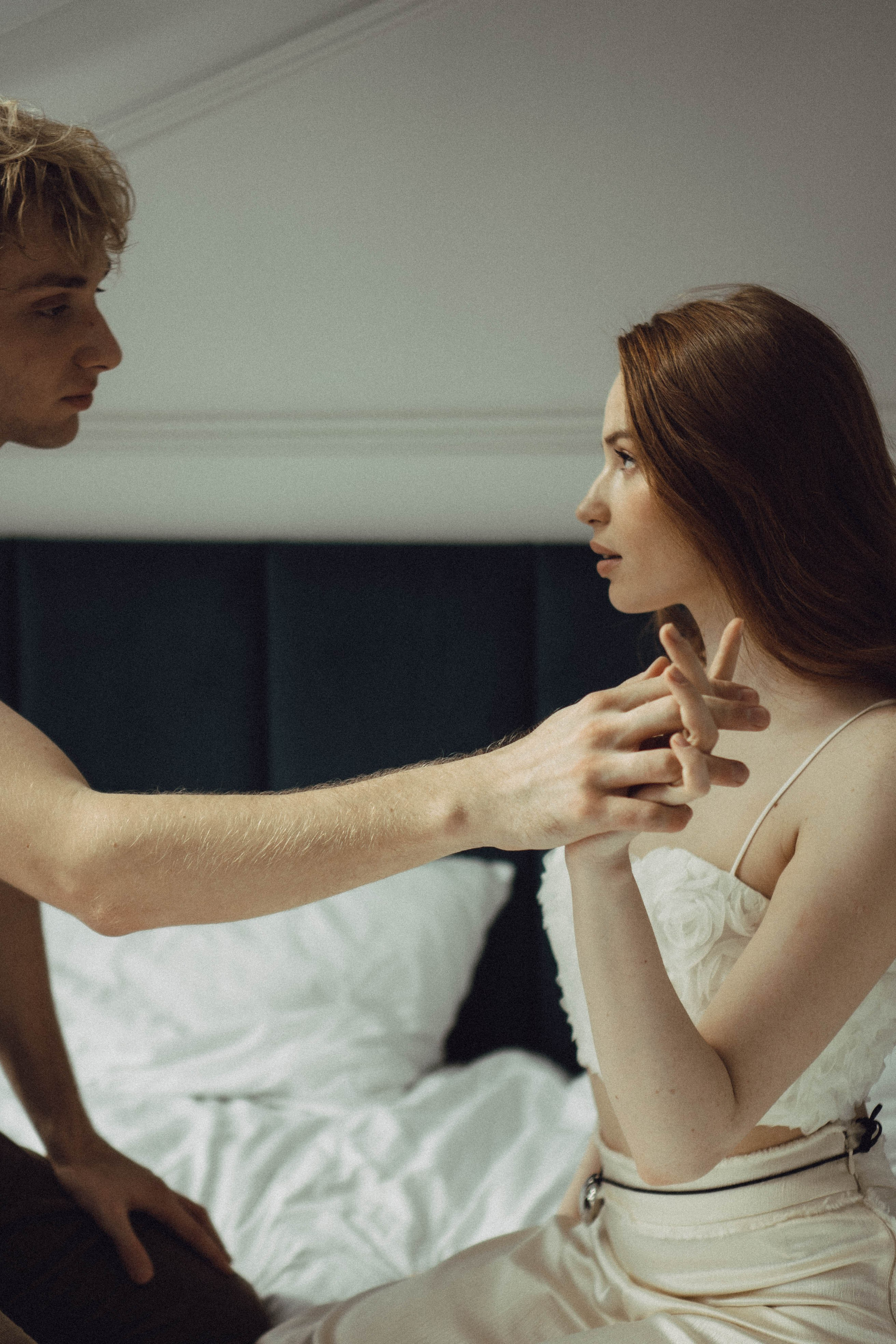 СВАДЕБНАЯ СЬЕМКА В ОТЕЛЕ. СБОРЫ ЖЕНИХА И НЕВЕСТЫ И ТАКЖЕ ТОР И ПОДГОТОВКА К ПРОГУЛКЕ. Профессиональный фотограф, Санкт-Петербург — Виктория Богомолова