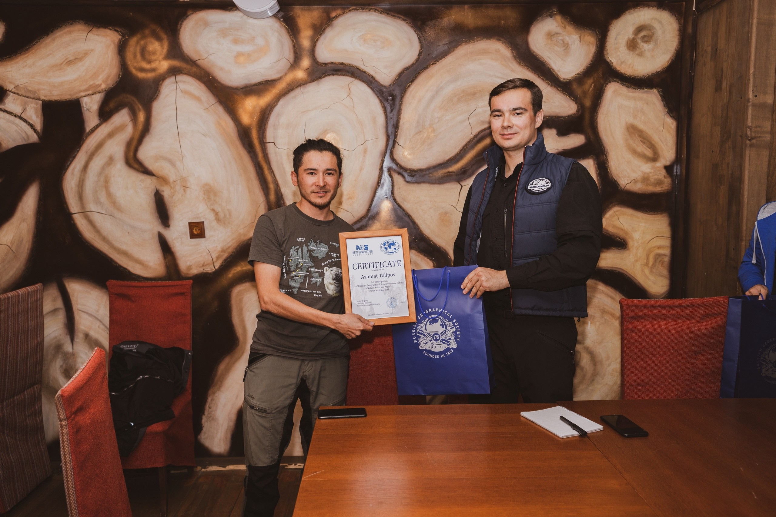 Репортажная съемка КМВ Пятигорск, Железноводск, Ессентуки, Кисловодск Архыз Домбай Фотосессия. Фотограф КМВ|ГОРЫ Пятигорск Железноводск Ессентуки Кисловодск Домбай Архыз Эльбрус