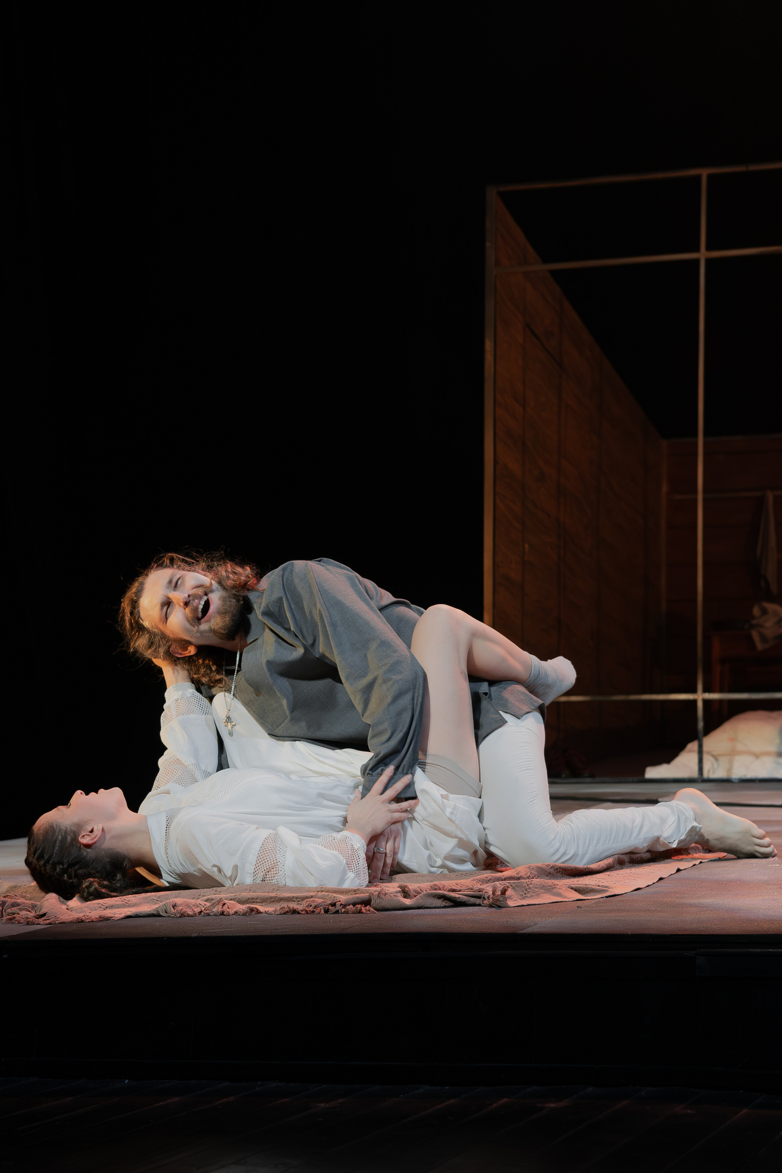 Астраханский Драматический Театр «Леди Макбет». Фотограф Марк Файзулин