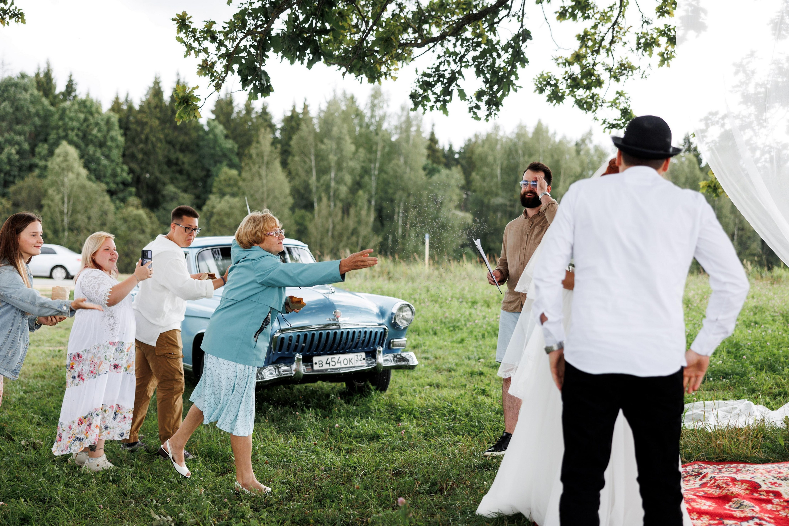 Виталик + Полина. Свадебный фотограф в Смоленске Витя Лысенков