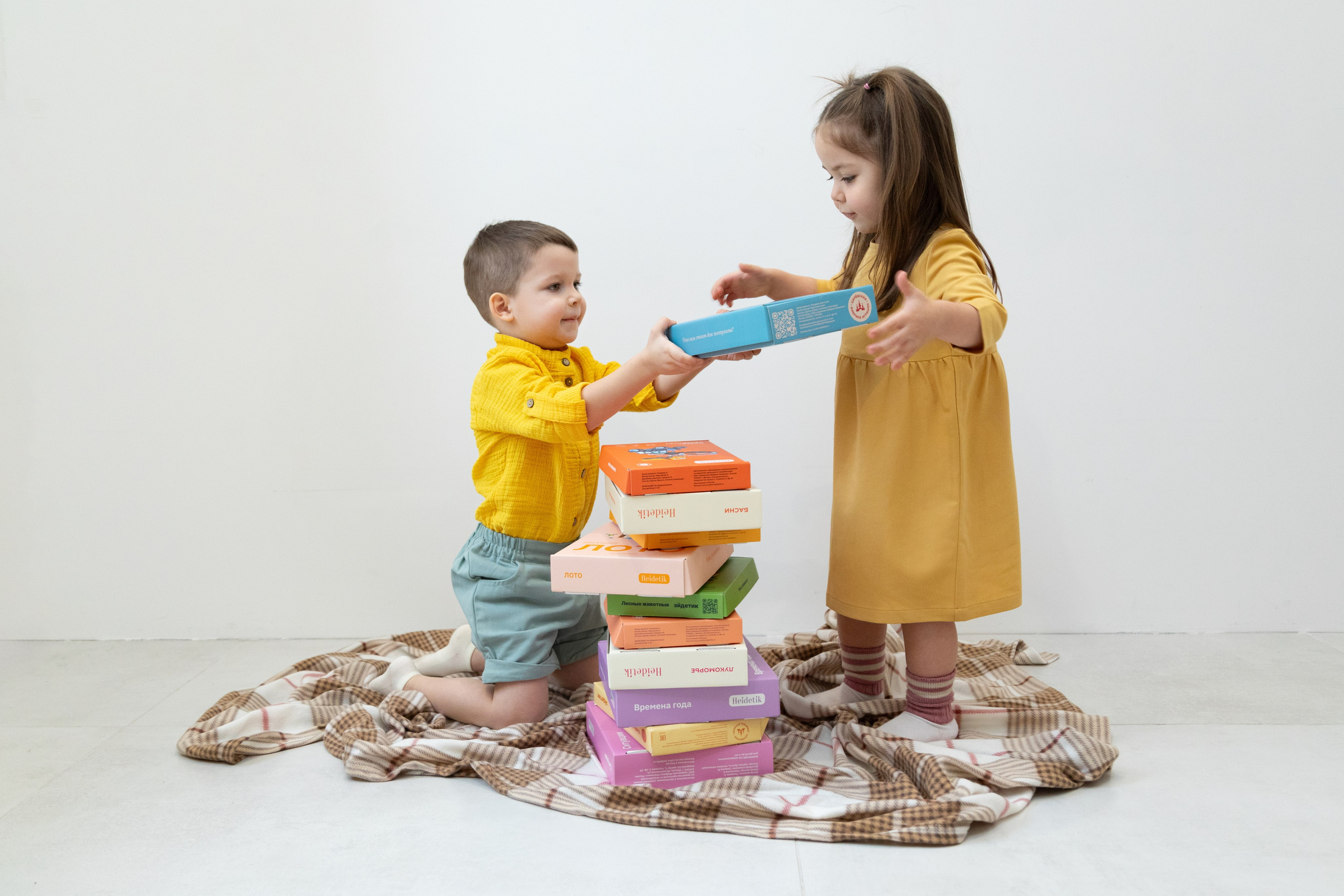 Для детского бренда HEIDETIK. Детский и контент фотограф Надя Волкова Санкт-Петербург