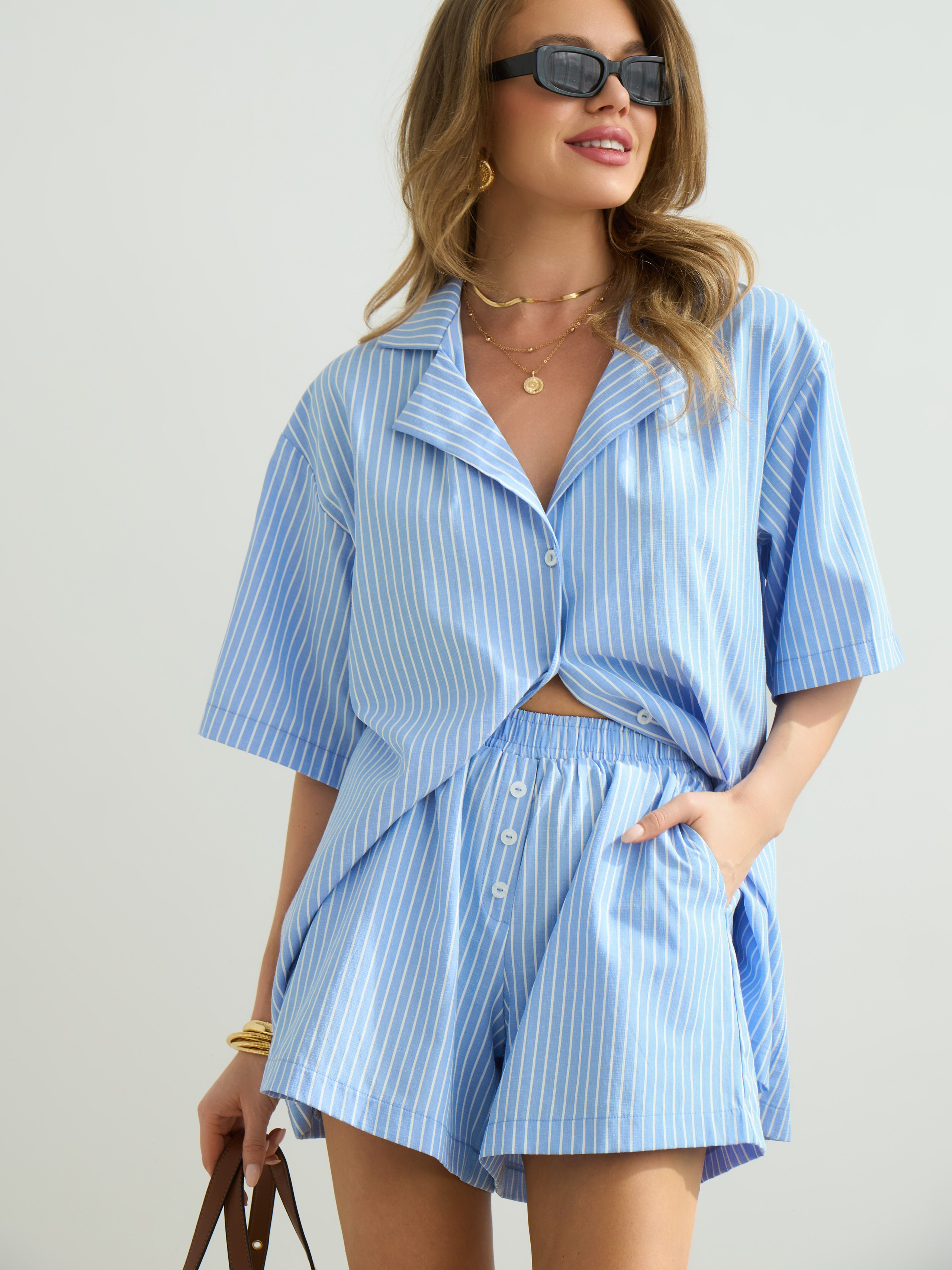 Брюки, жилетки и летние костюмы. Фотограф Валерий Федяев | vallerzu