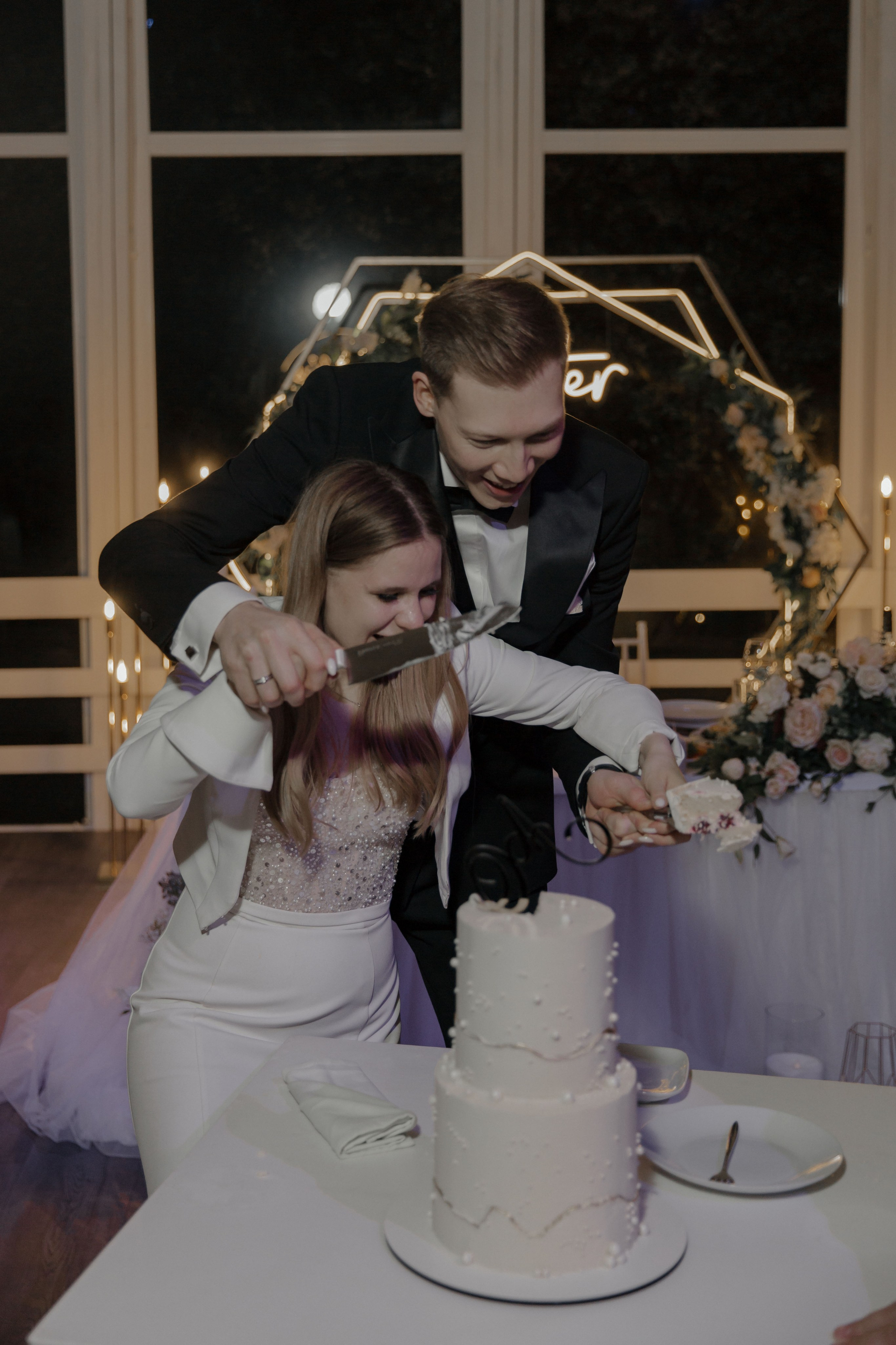 07.05.2024. RETOUCH-HOUSE