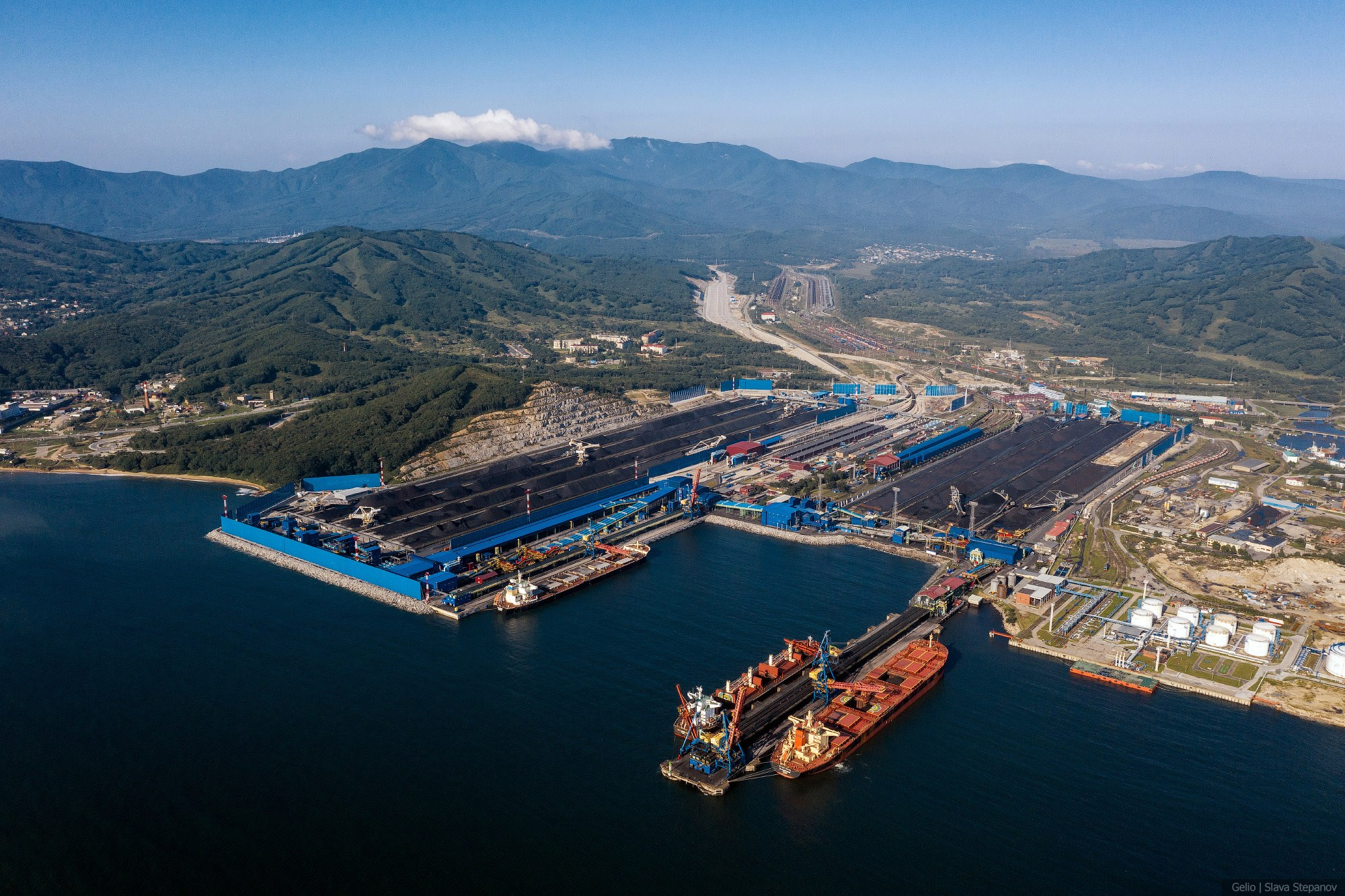 Логистика. Фотограф Слава Степанов, Gelio