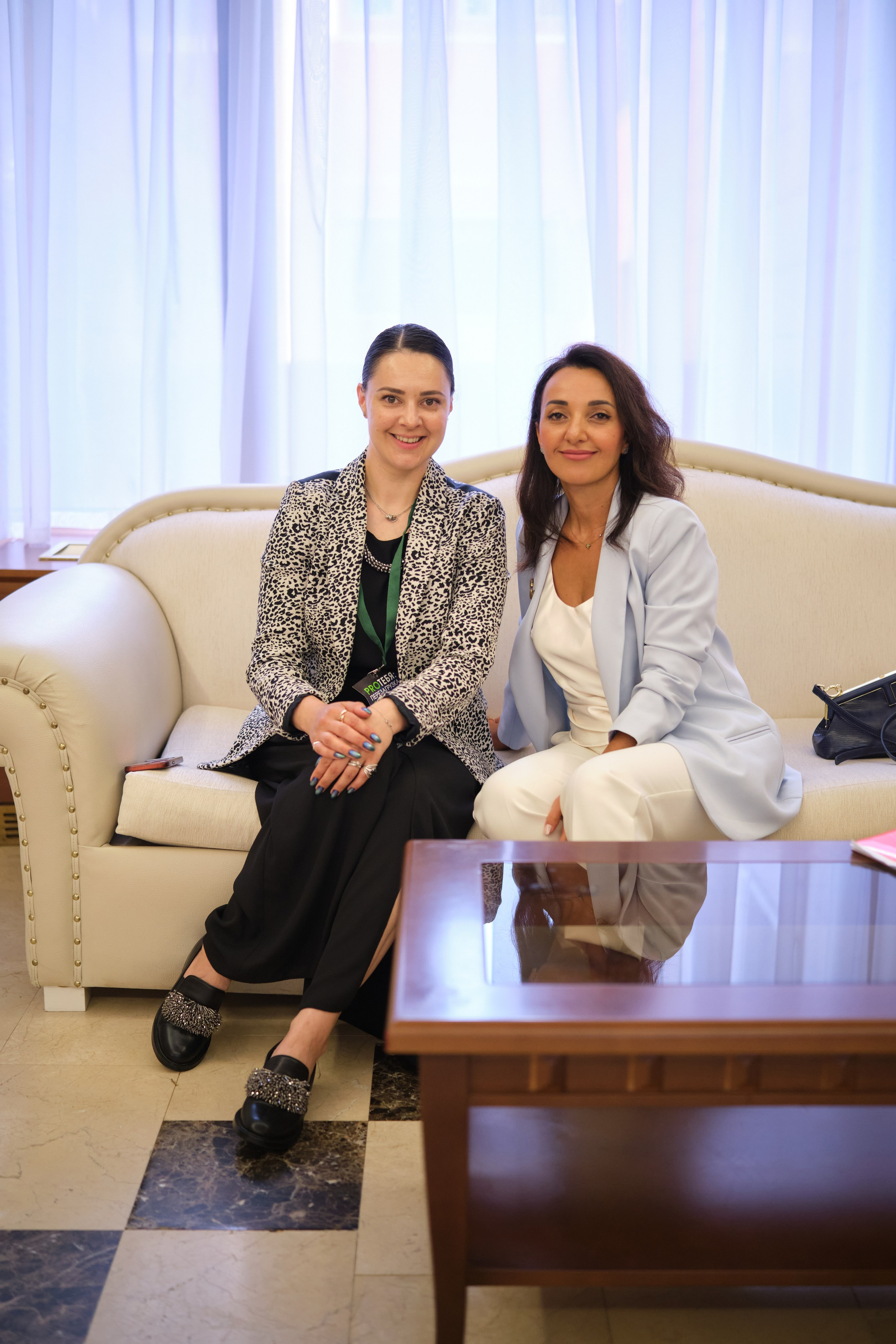 Женский форум PRОТебя. Репортажный фотограф Дмитрий Литвинский. Минск, Беларусь, мир