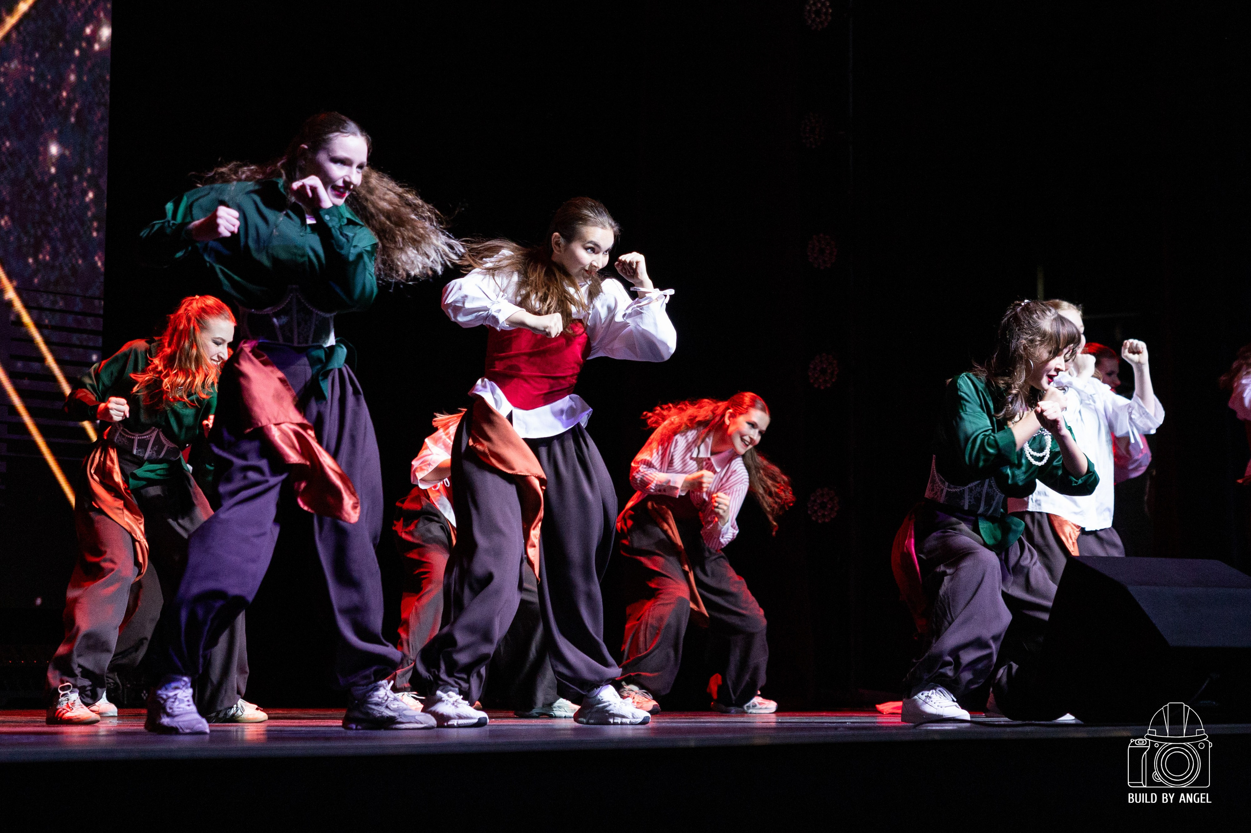 Кадры в движении. Ангелина Тамилина — репортажный фотограф в Санкт-Петербурге