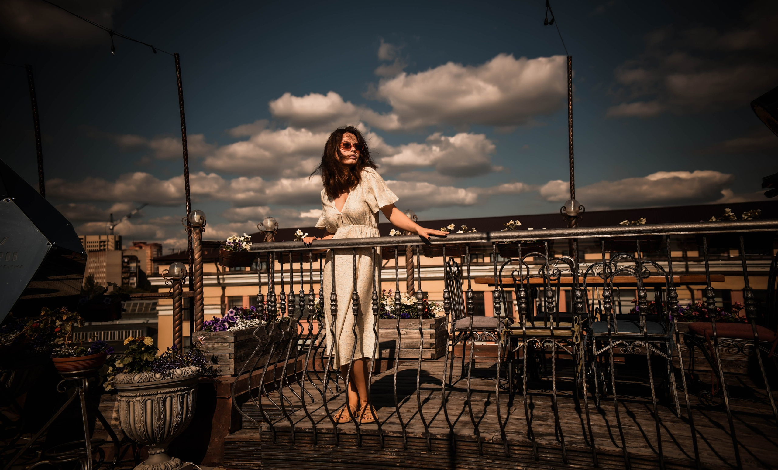 Идивидуальная фотосессия в городе. Свадебный, семейный, детский, контент фотограф в Омске Максим Ильин