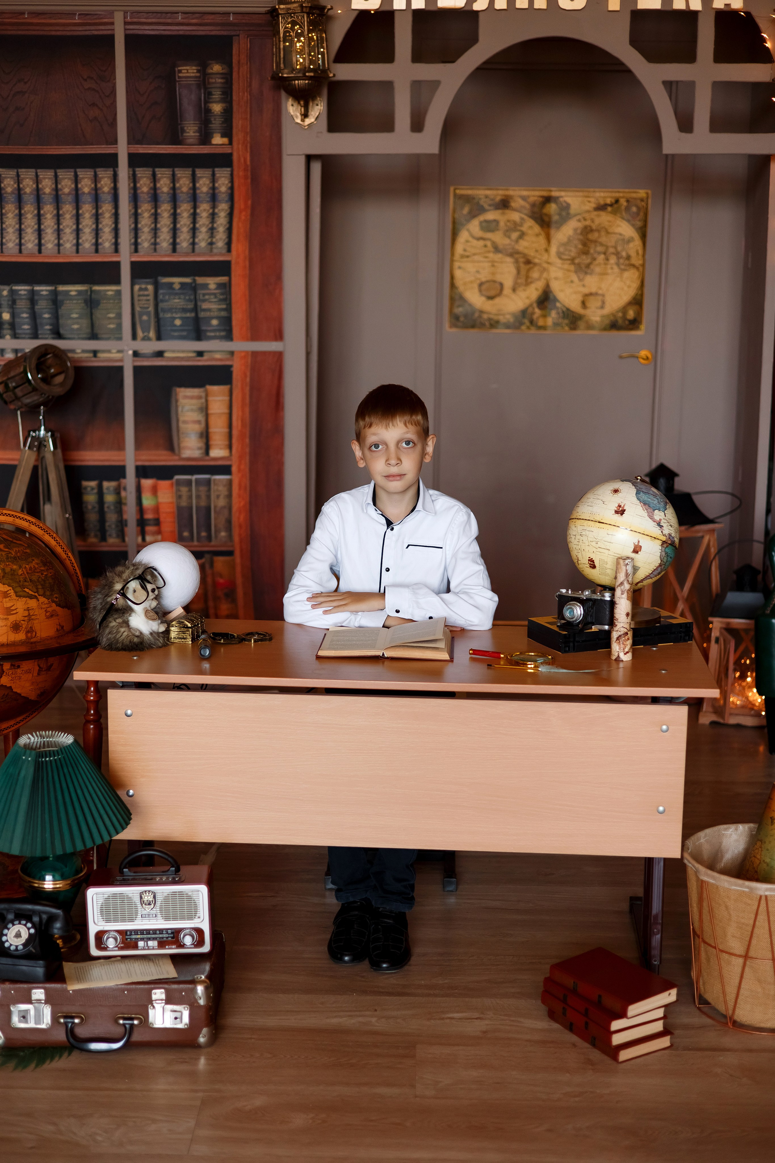 4 класс фотосессия в фотостудии. Фотограф Любовь Корниенко, Примоский край