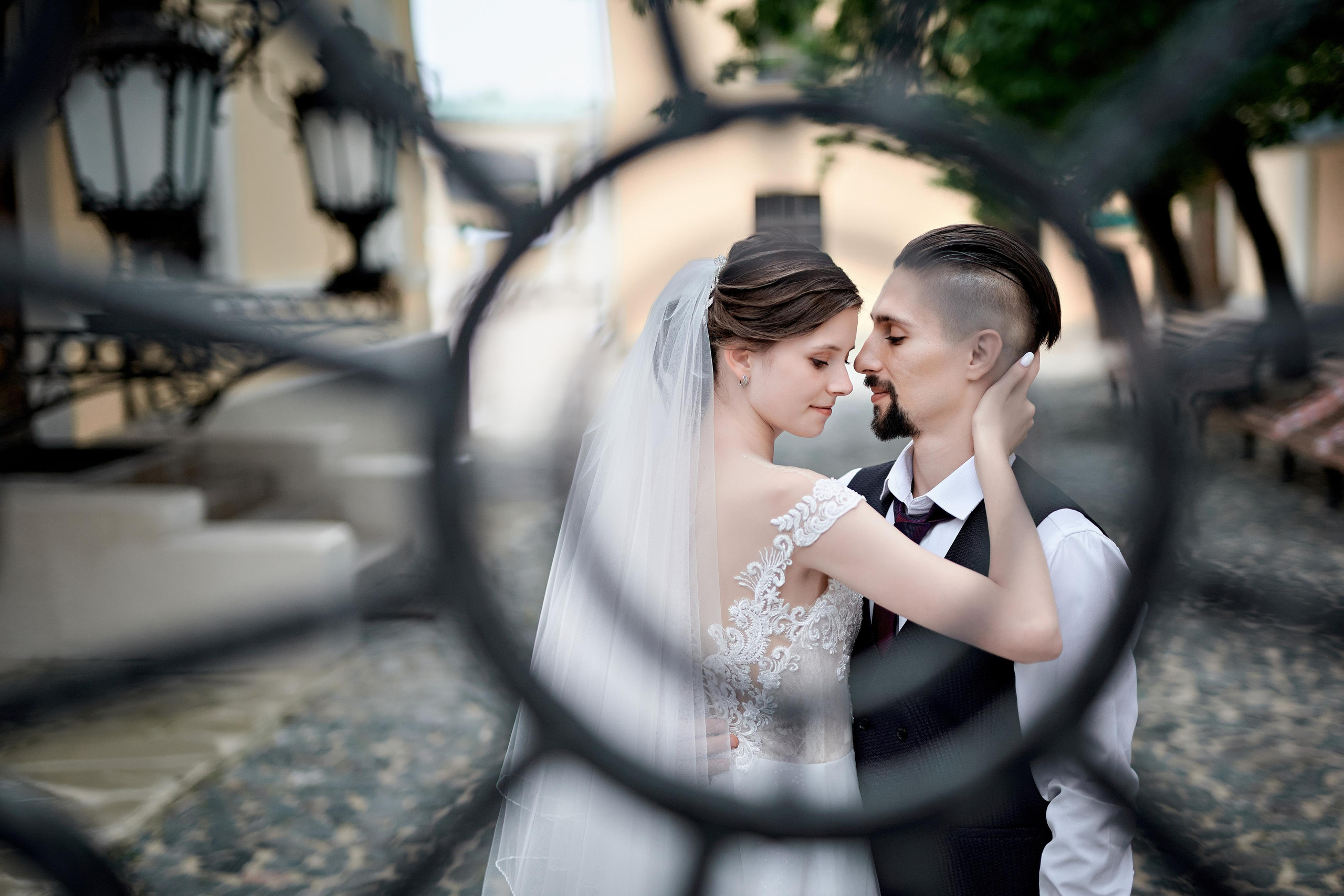 Сердце хочет того, чего хочет. Нет никакой логики в таких вещах. Фотограф Меняйло Евгений. Свадьба. Портрет. Репортаж. Семья. Контент