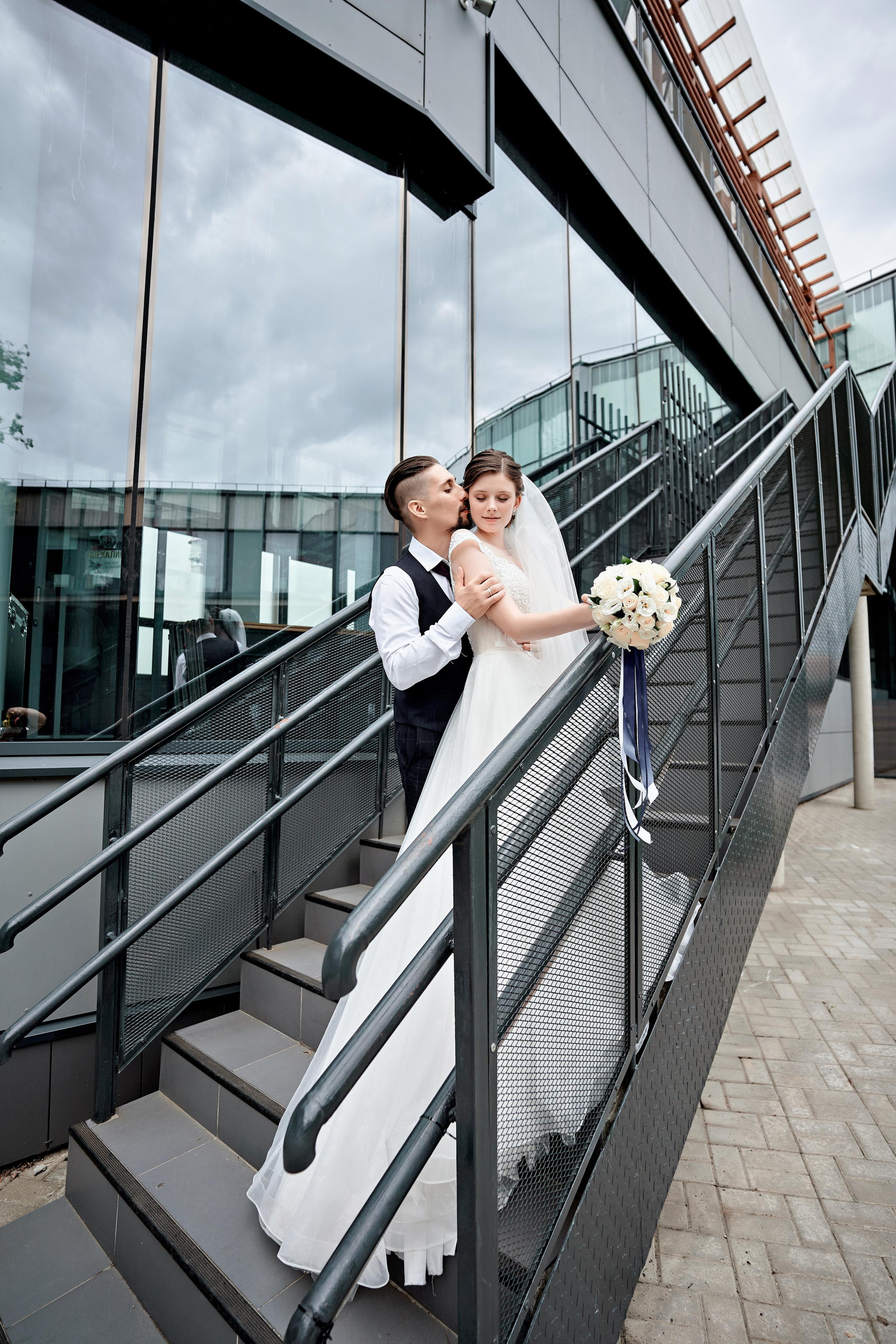 Сердце хочет того, чего хочет. Нет никакой логики в таких вещах. Фотограф Меняйло Евгений. Свадьба. Портрет. Репортаж. Семья. Контент