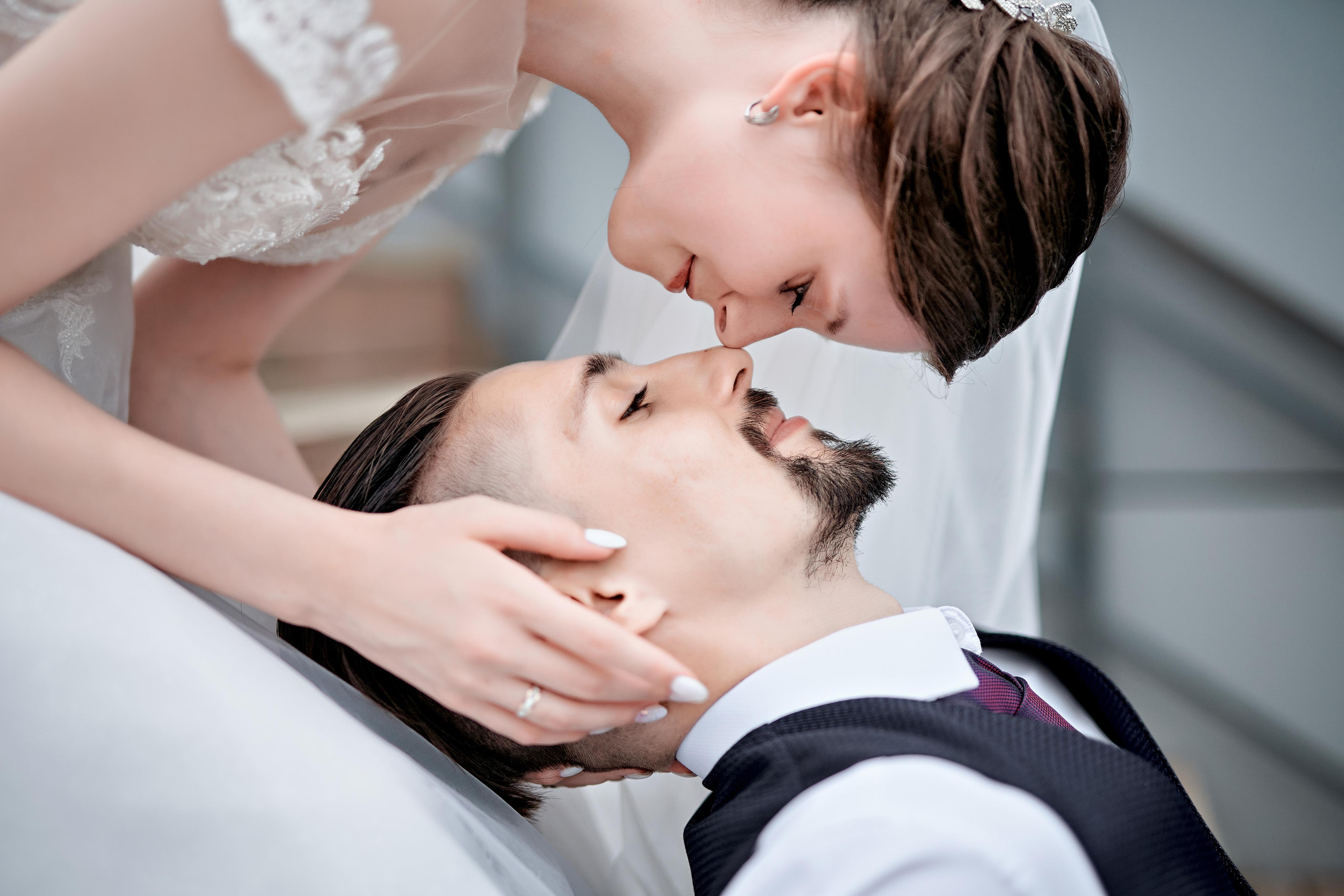 Сердце хочет того, чего хочет. Нет никакой логики в таких вещах. Фотограф Меняйло Евгений. Свадьба. Портрет. Репортаж. Семья. Контент