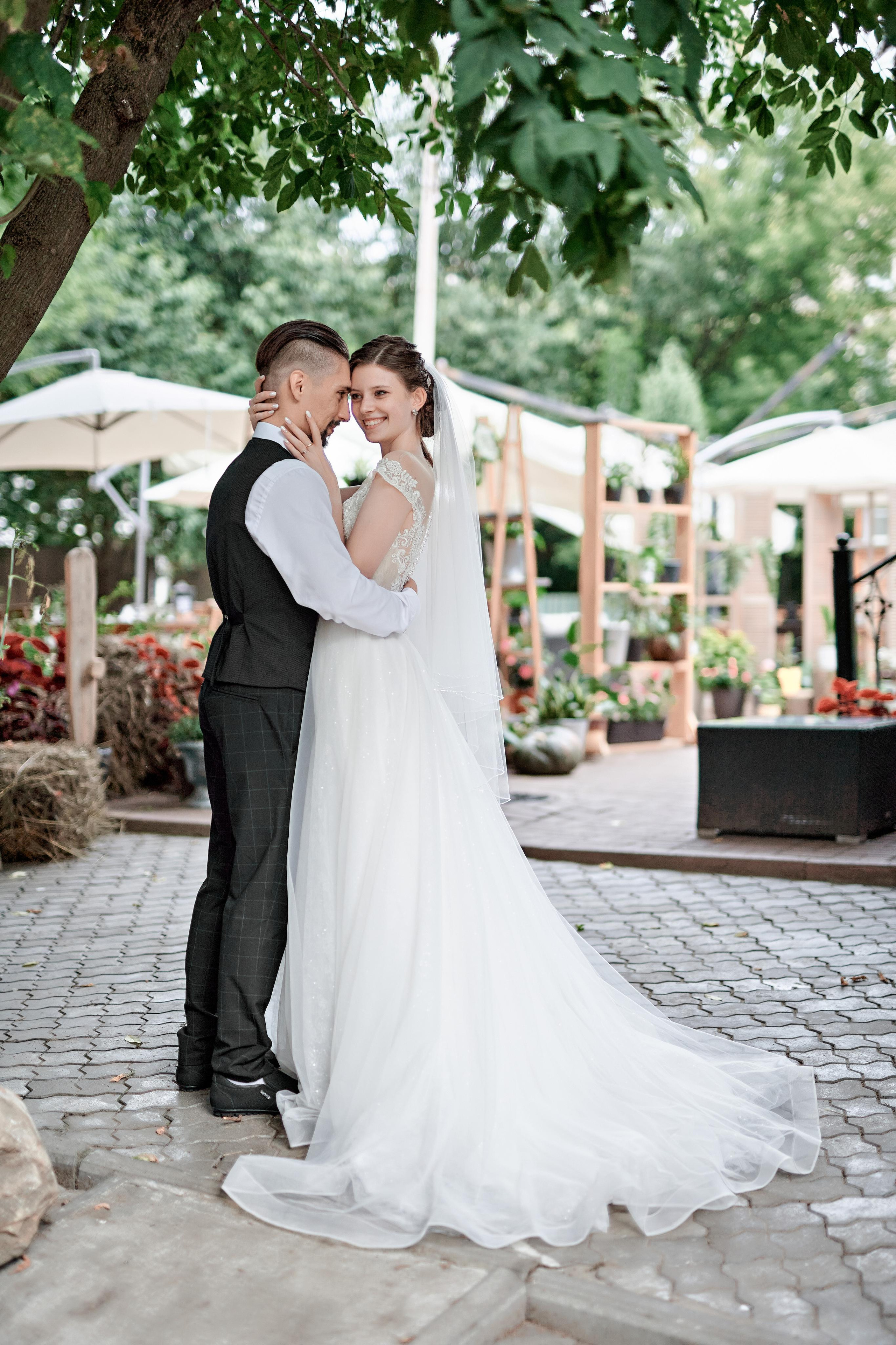 Сердце хочет того, чего хочет. Нет никакой логики в таких вещах. Фотограф Меняйло Евгений. Свадьба. Портрет. Репортаж. Семья. Контент