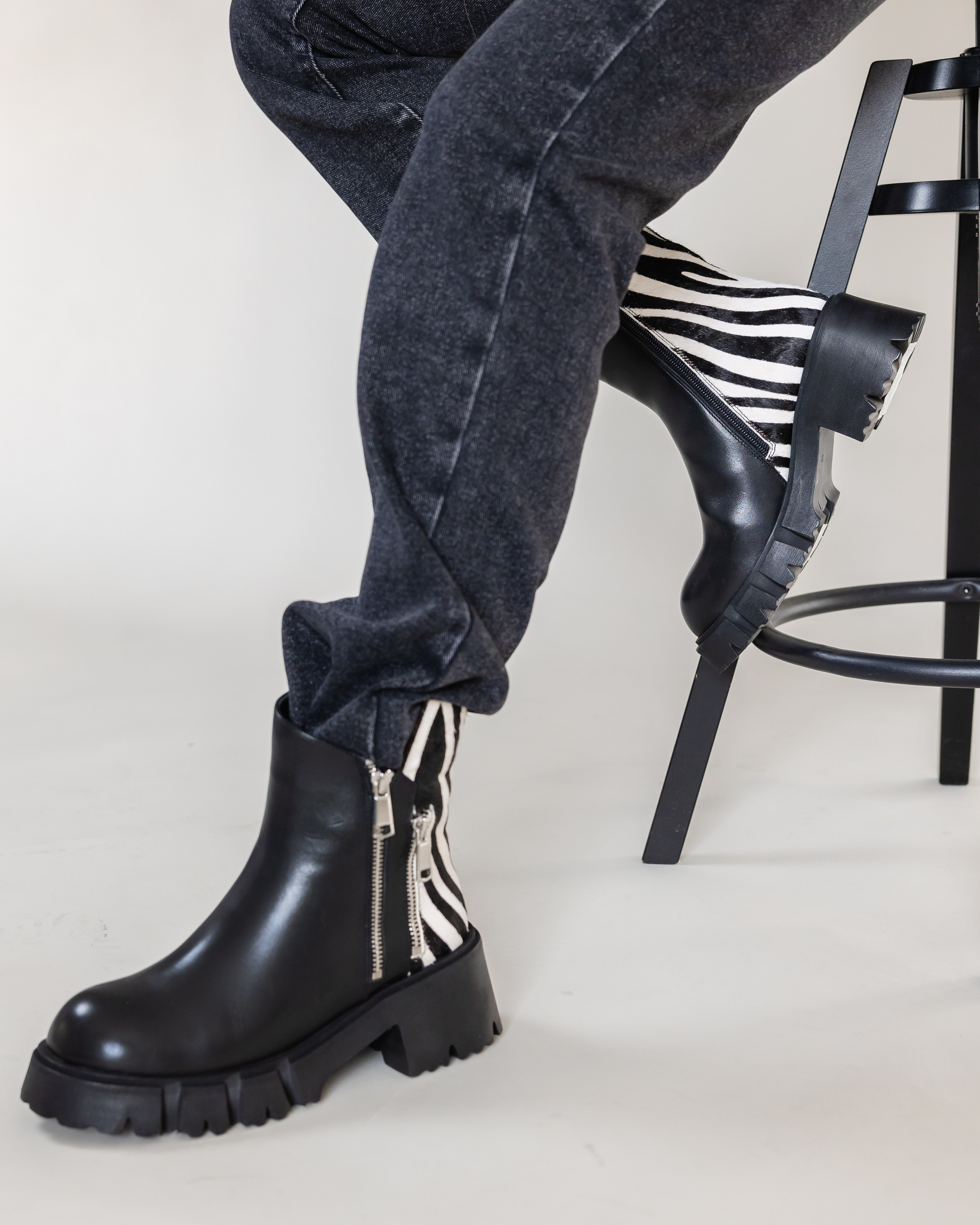 @fabrika_obyvi. Фотограф и видеограф в Улан-Удэ: Аюна Габагуева и Артём Шаханов