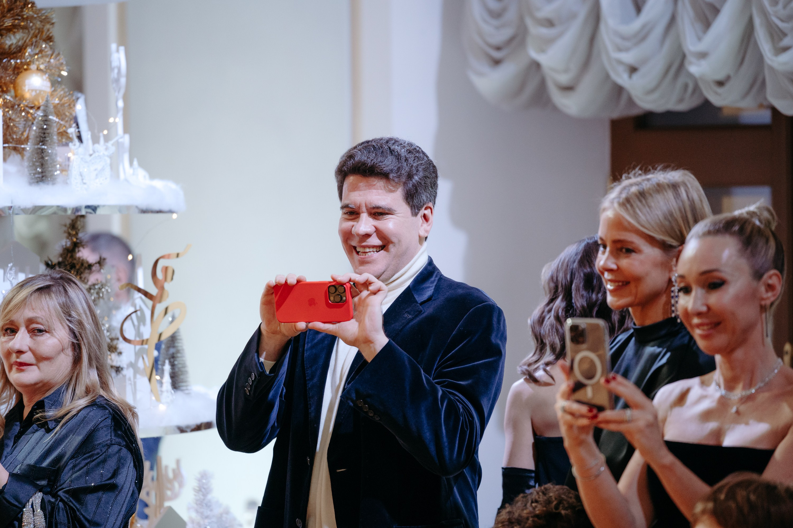 Центральная Балетная Школа зимний бал. Фотограф в Москве Илья Максимов