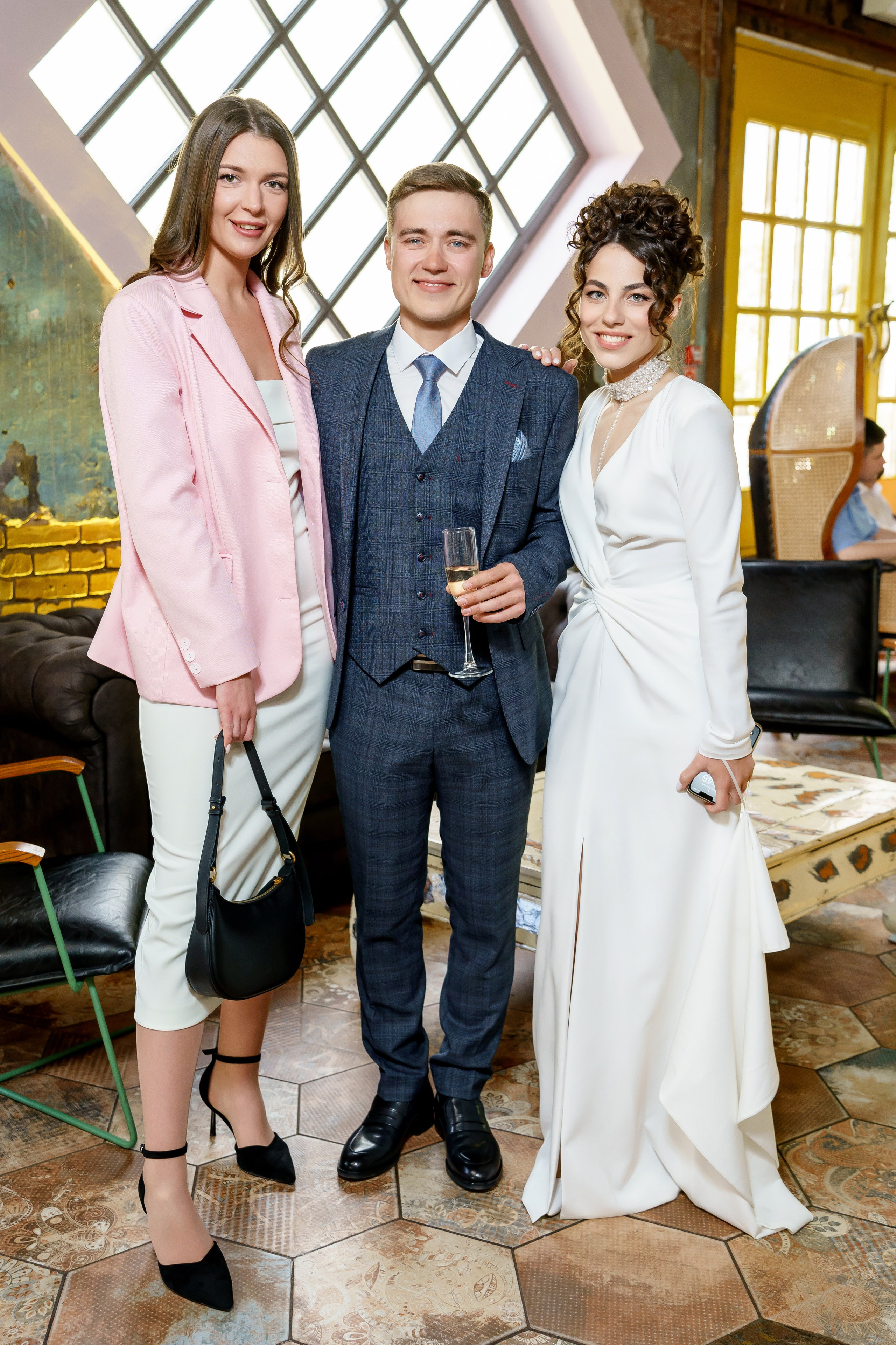 Александра и Иван. Свадебный банкет Loft Hall. Фотограф и видеограф в Москве и Московской области Мария Вишня